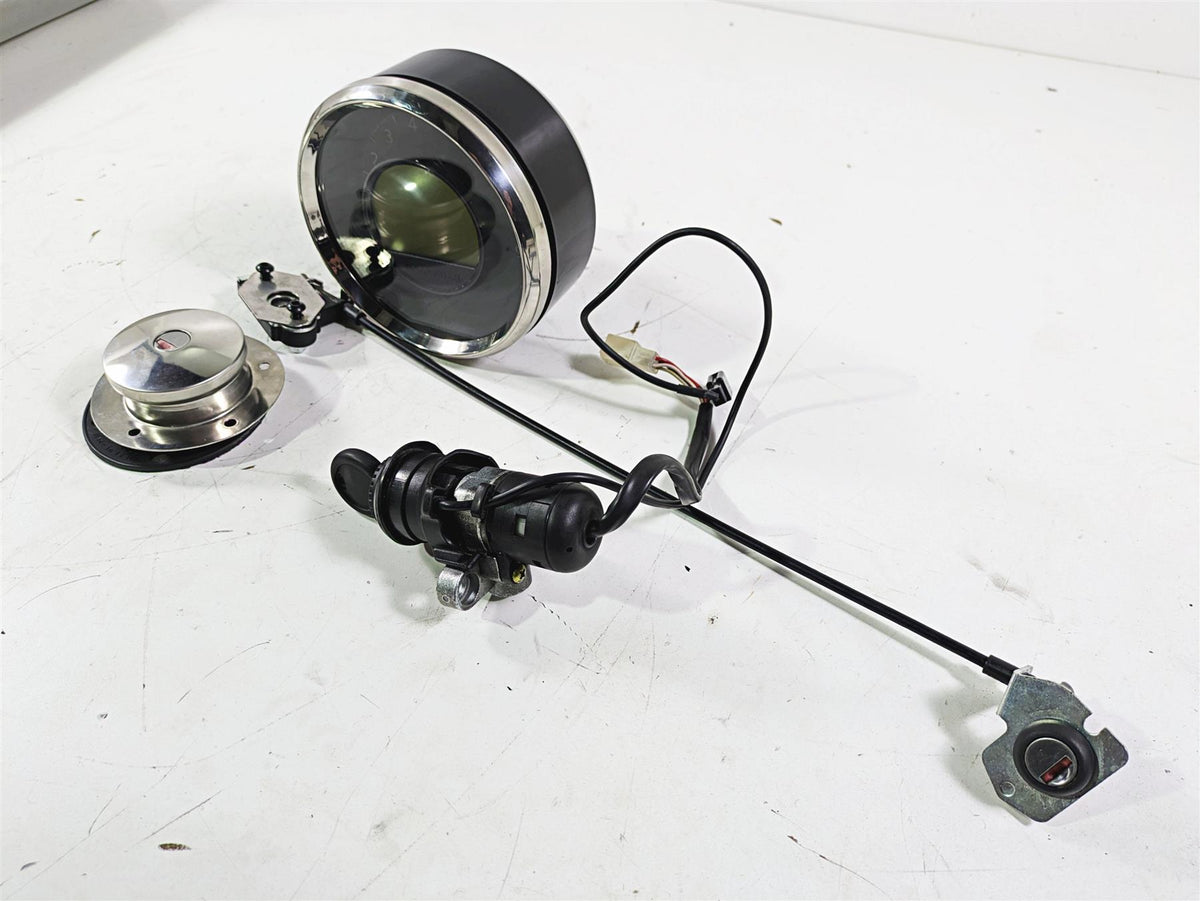 2014 Moto Guzzi California 1400 Touring Ignition Switch Key Speedo 8K B063709 {{ shop.shopifyCountryName }} - Mototech271