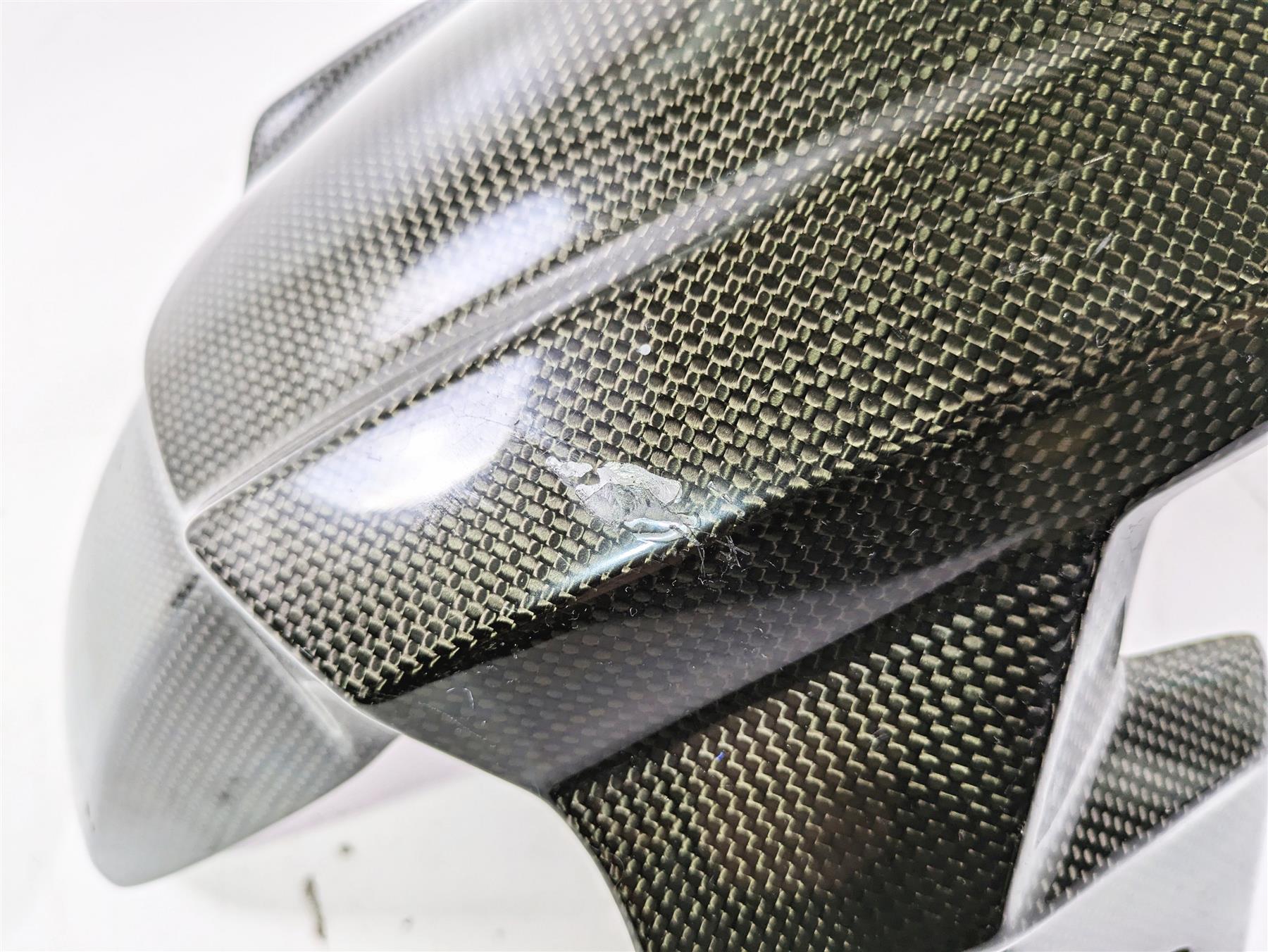 2019 Triumph Speed Triple RS 1050 Front Carbon Fiber Fender READ T2306626 {{ shop.shopifyCountryName }} - Mototech271