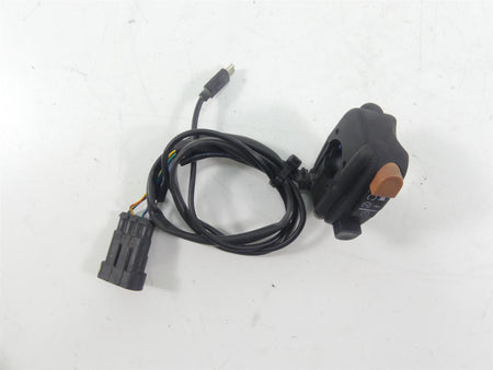 2014 Moto Guzzi Griso 1200 SE 8V Right Hand Start Kill Control Switch B045021 {{ shop.shopifyCountryName }} - Mototech271