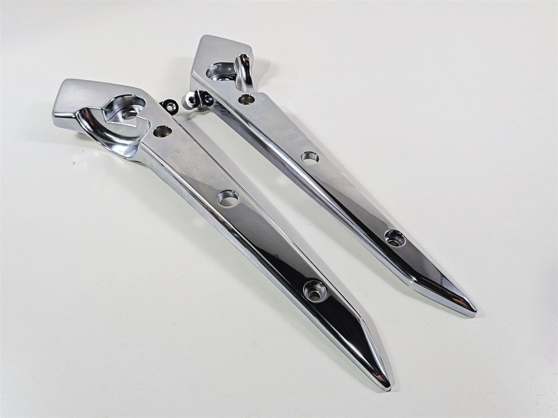 2003 Honda V-Twin VTX1800 C Rear Fender Frame Struts 77330-MCH-000 77340-MCH-000 {{ shop.shopifyCountryName }} - Mototech271