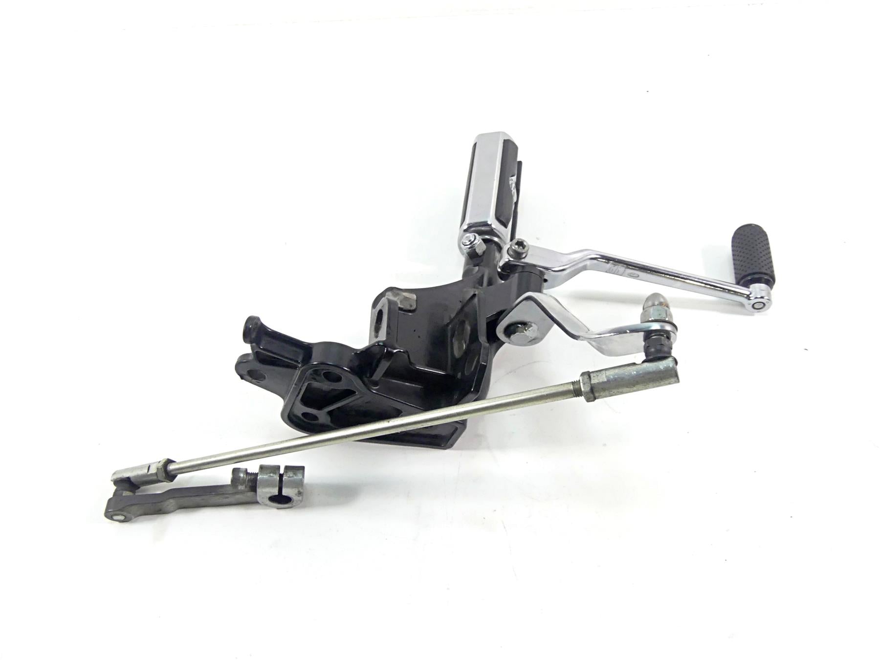 2011 Harley Softail FXS Blackline Left Front Foot Peg Shifter Set 33683-07A {{ shop.shopifyCountryName }} - Mototech271