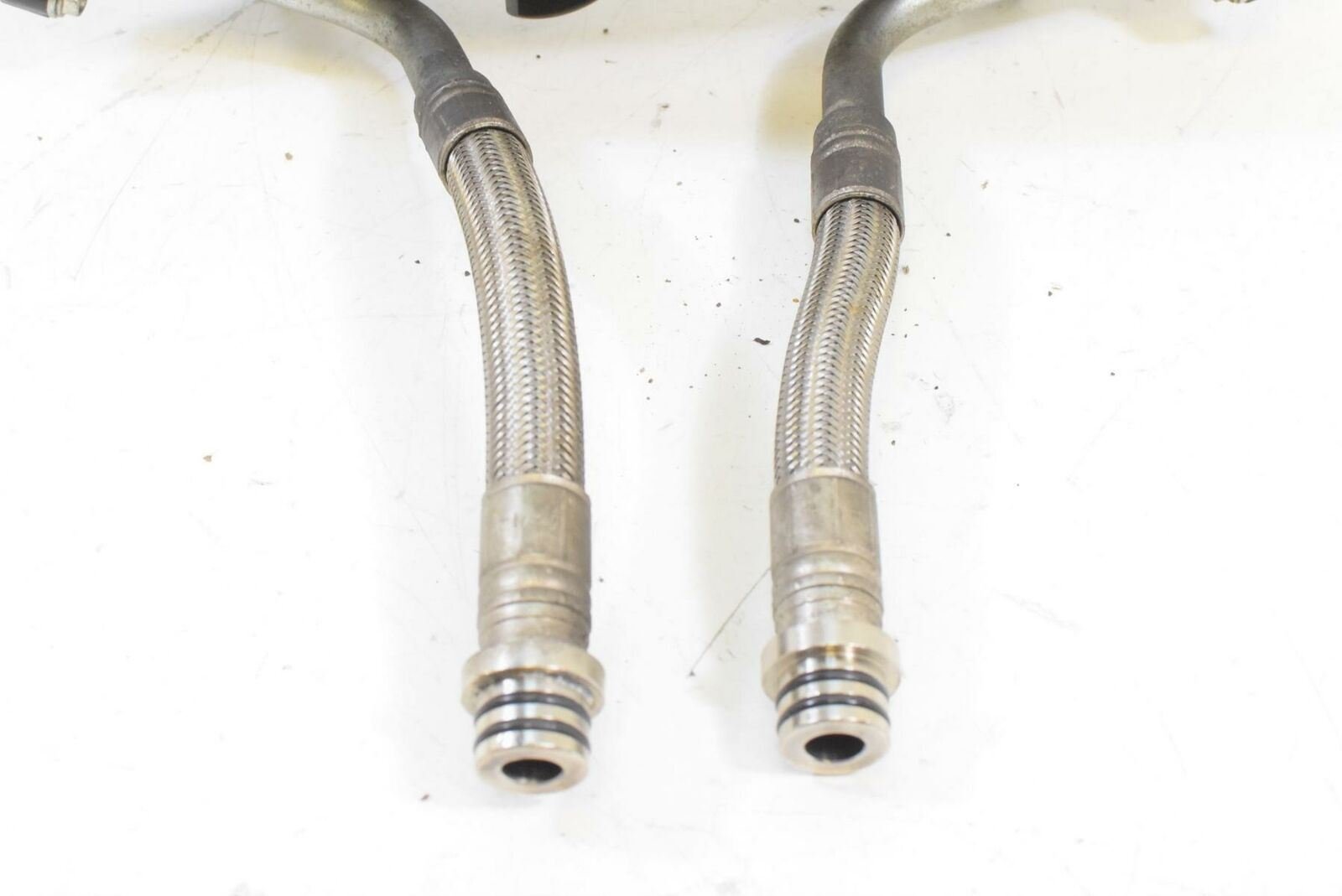 2015 MV Agusta B3 Brutale 800 Oil Cooler Radiator With Lines 8000B7166 {{ shop.shopifyCountryName }} - Mototech271