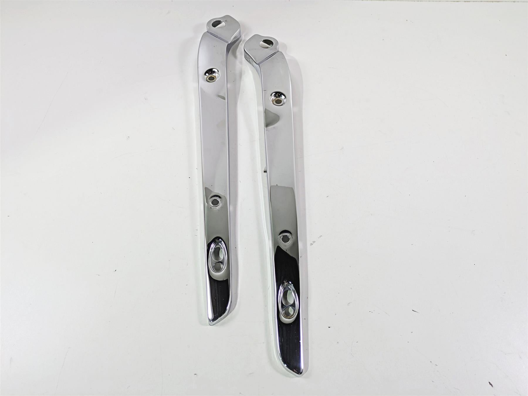 2016 Harley FXDF Dyna Fat Bob Rear Fender Chrome Struts 59410-08 59281-08 {{ shop.shopifyCountryName }} - Mototech271