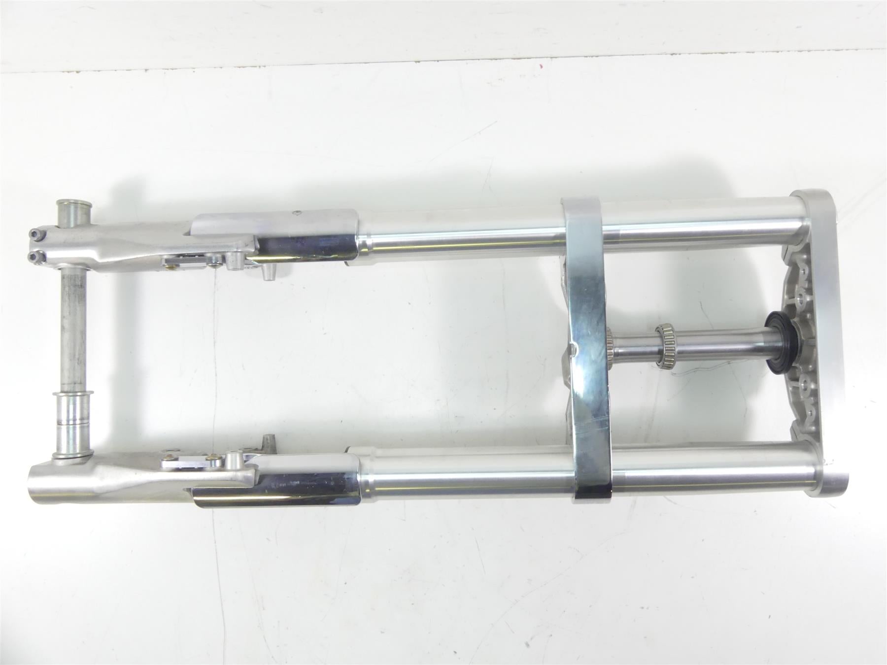 2004 Kawasaki VN1600 Meanstreak Front Forks & Triple Tree Set 44075-0014 {{ shop.shopifyCountryName }} - Mototech271