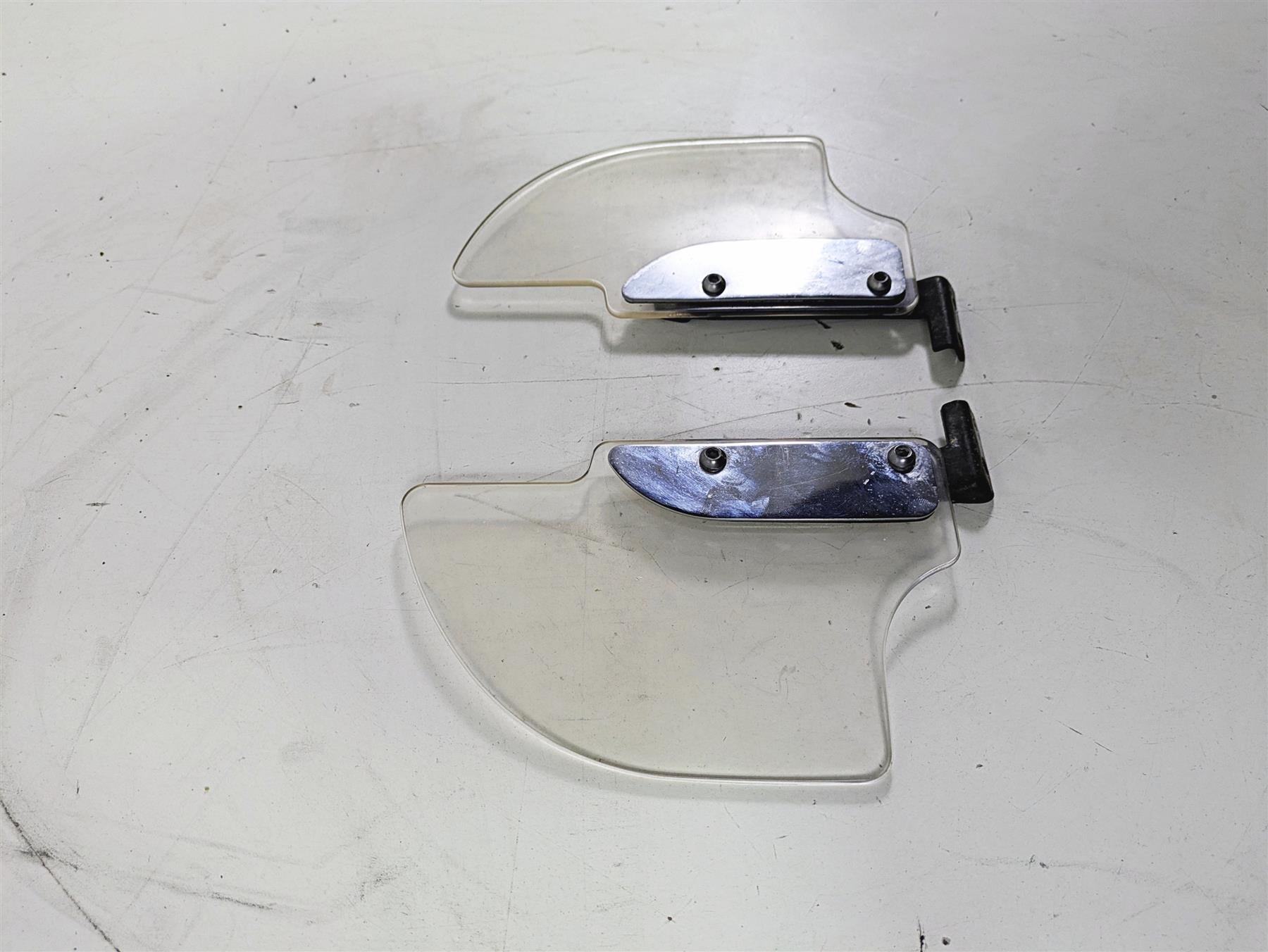 2004 Yamaha XVZ1300 Royal Star Front Fork Wind Deflector Set {{ shop.shopifyCountryName }} - Mototech271