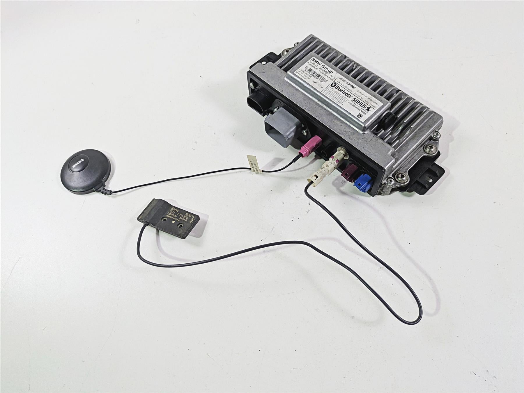 2014 BMW K1600 GTL K48 Radio Audio Amplifier + Wiring & Antennas 65128542065 {{ shop.shopifyCountryName }} - Mototech271