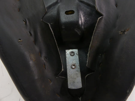 2004 Harley Softail FLSTFI Fat Boy Front Driver Rider Saddle Seat -Read 52218-00 {{ shop.shopifyCountryName }} - Mototech271