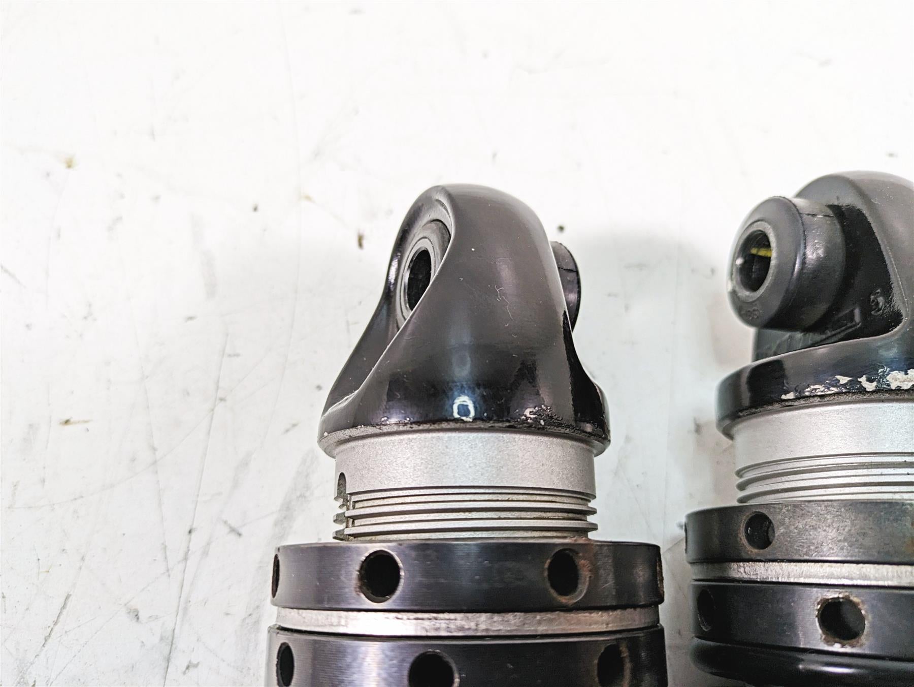 2019 Harley XL883N Sportster Iron Rear Suspension Shock Low 11" 54000088 {{ shop.shopifyCountryName }} - Mototech271