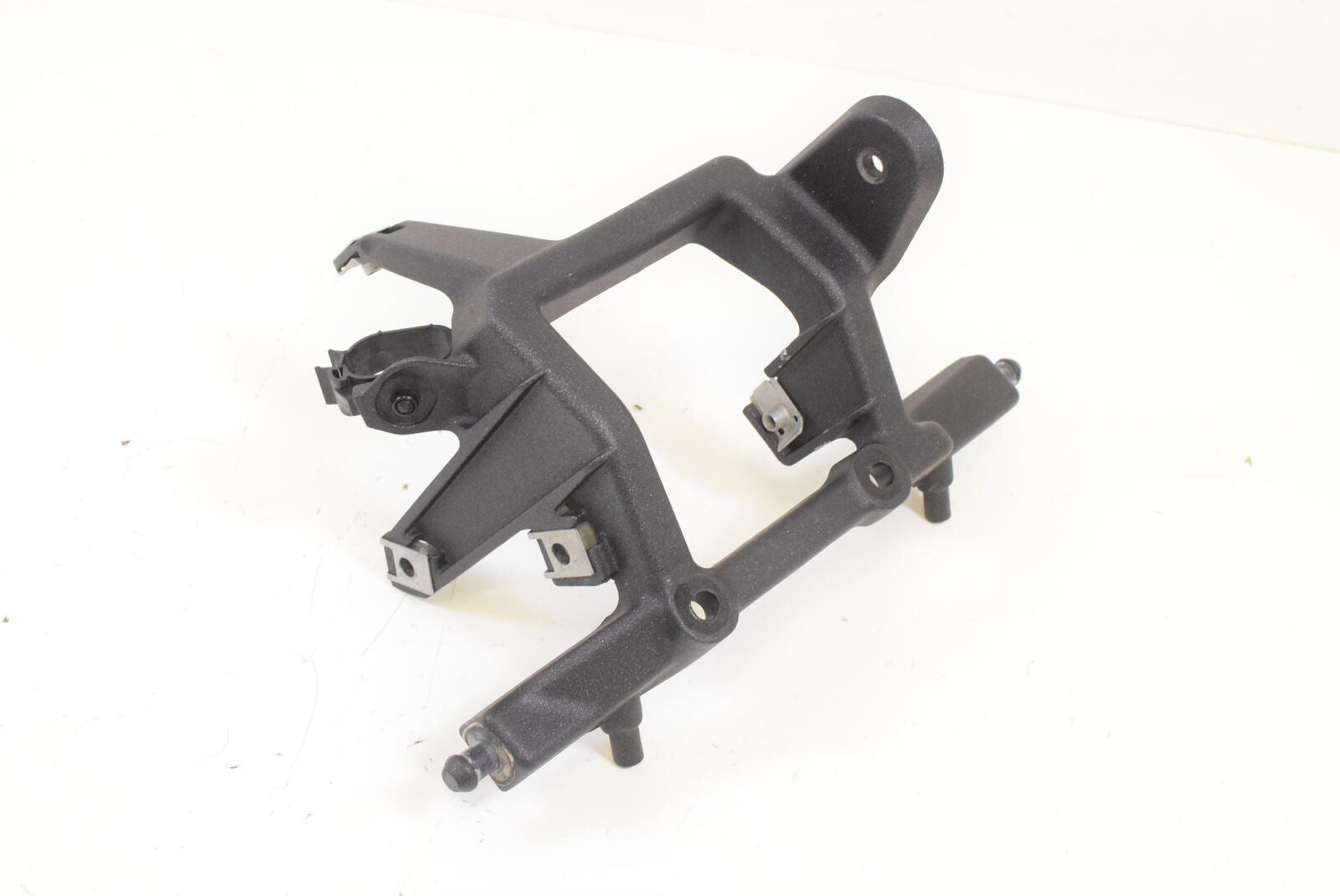2017 Ducati Supersport 939 Front Head Guard Bracket Mount Holder {{ shop.shopifyCountryName }} - Mototech271