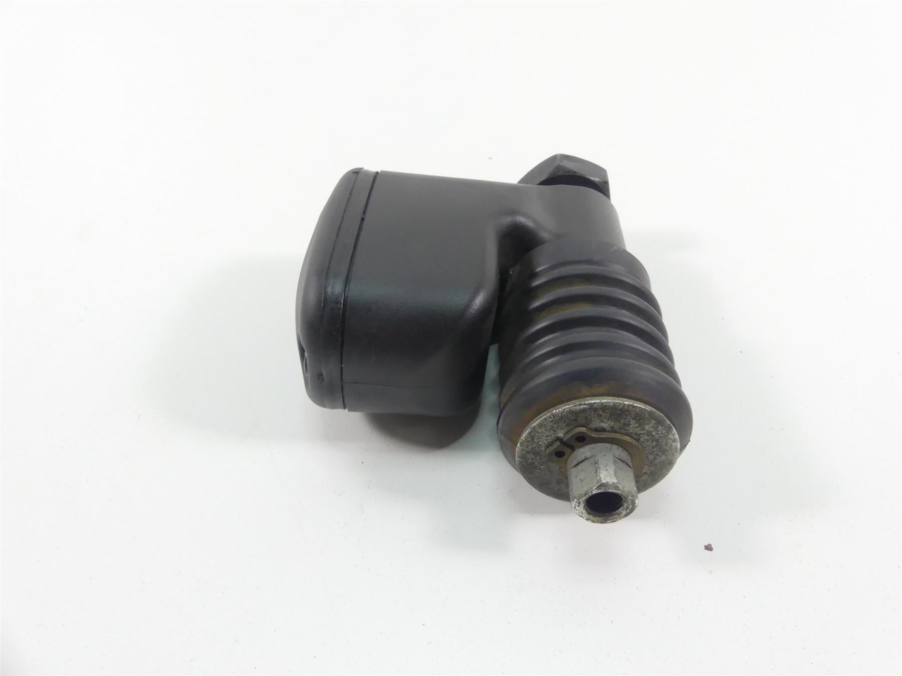 2009 Harley Dyna FXDF SE CVO Fat Bob Rear Brake Master Cylinder 42474-06C {{ shop.shopifyCountryName }} - Mototech271