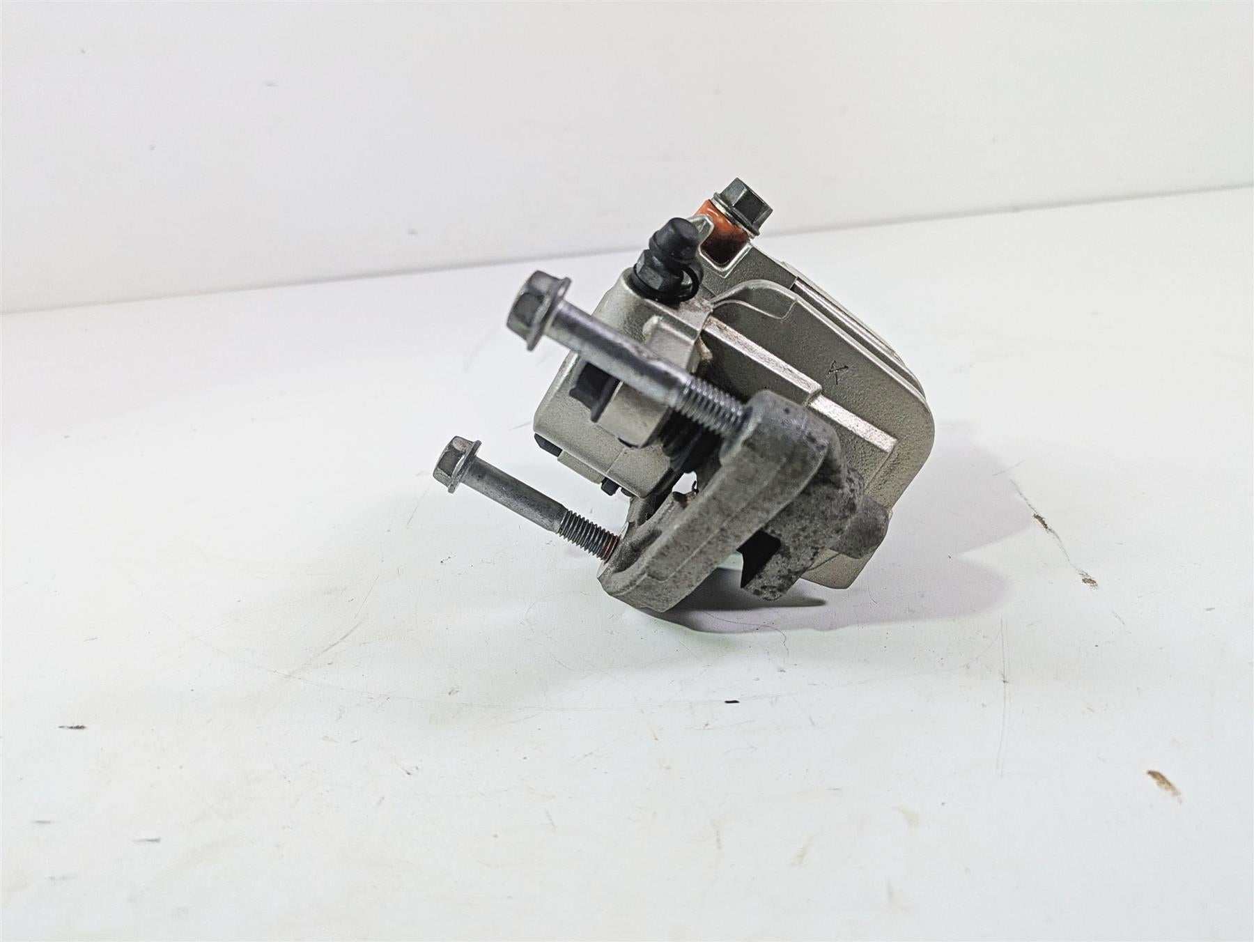 2007 Honda VTX1300 Classic Nissin Front Brake Caliper 45250-MEM-671 {{ shop.shopifyCountryName }} - Mototech271