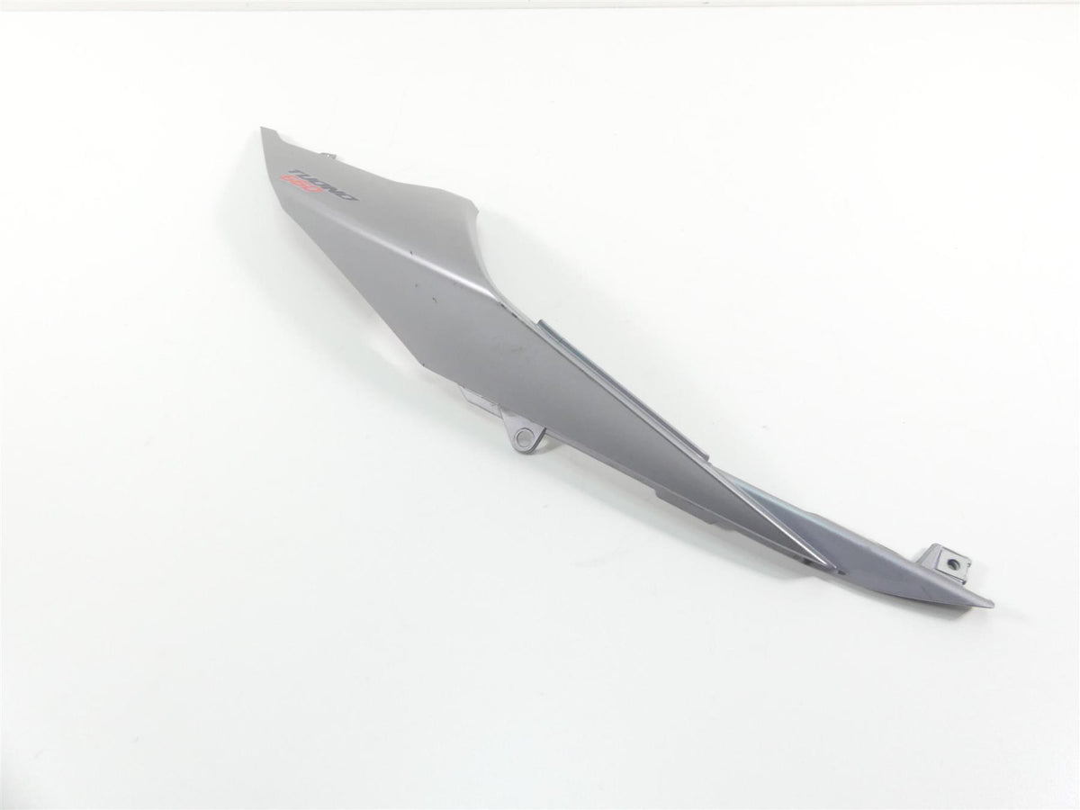 2021 Aprilia Tuono 660 Right Oem Trail Cover Fairing Cowl 2B006647 {{ shop.shopifyCountryName }} - Mototech271