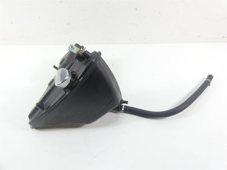 2006 Harley Sportster XL1200 Custom Plastic Oil Tank & Dipstick 62888-04B {{ shop.shopifyCountryName }} - Mototech271