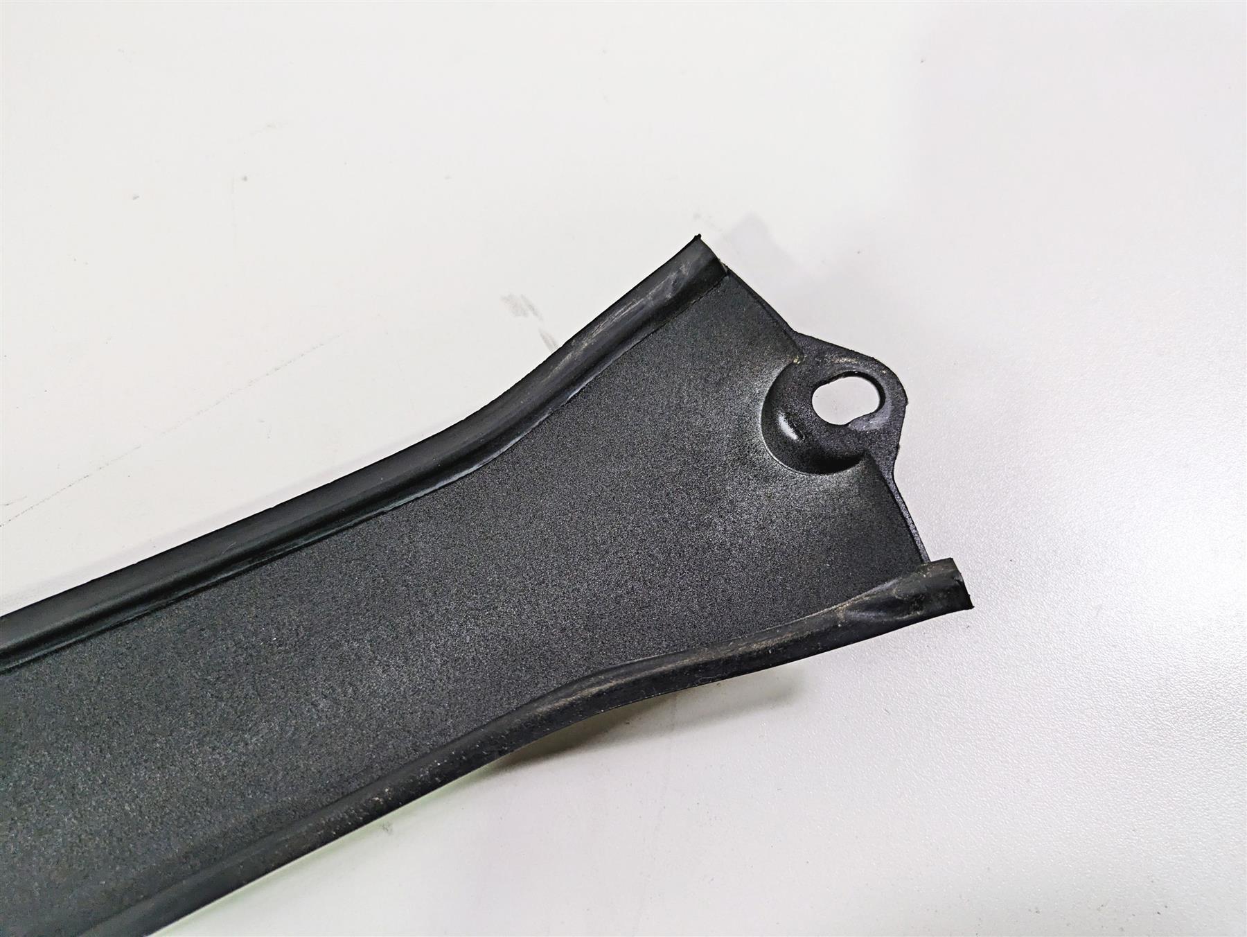 2017 Harley Dyna FXDB Street Bob Upper Fuel Tank Dash Panel 70900209 {{ shop.shopifyCountryName }} - Mototech271