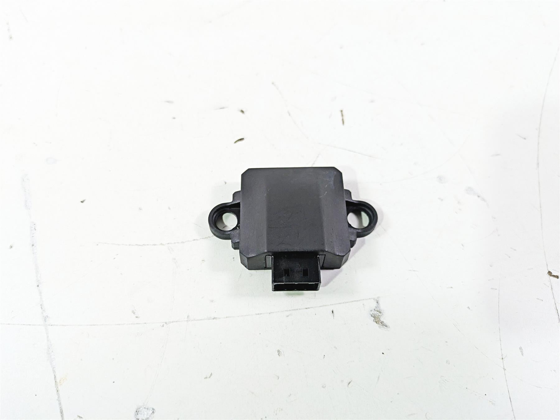 2022 MV Agusta F3 800 Rosso E-Shock Sensor Control Module 8000C8747 {{ shop.shopifyCountryName }} - Mototech271