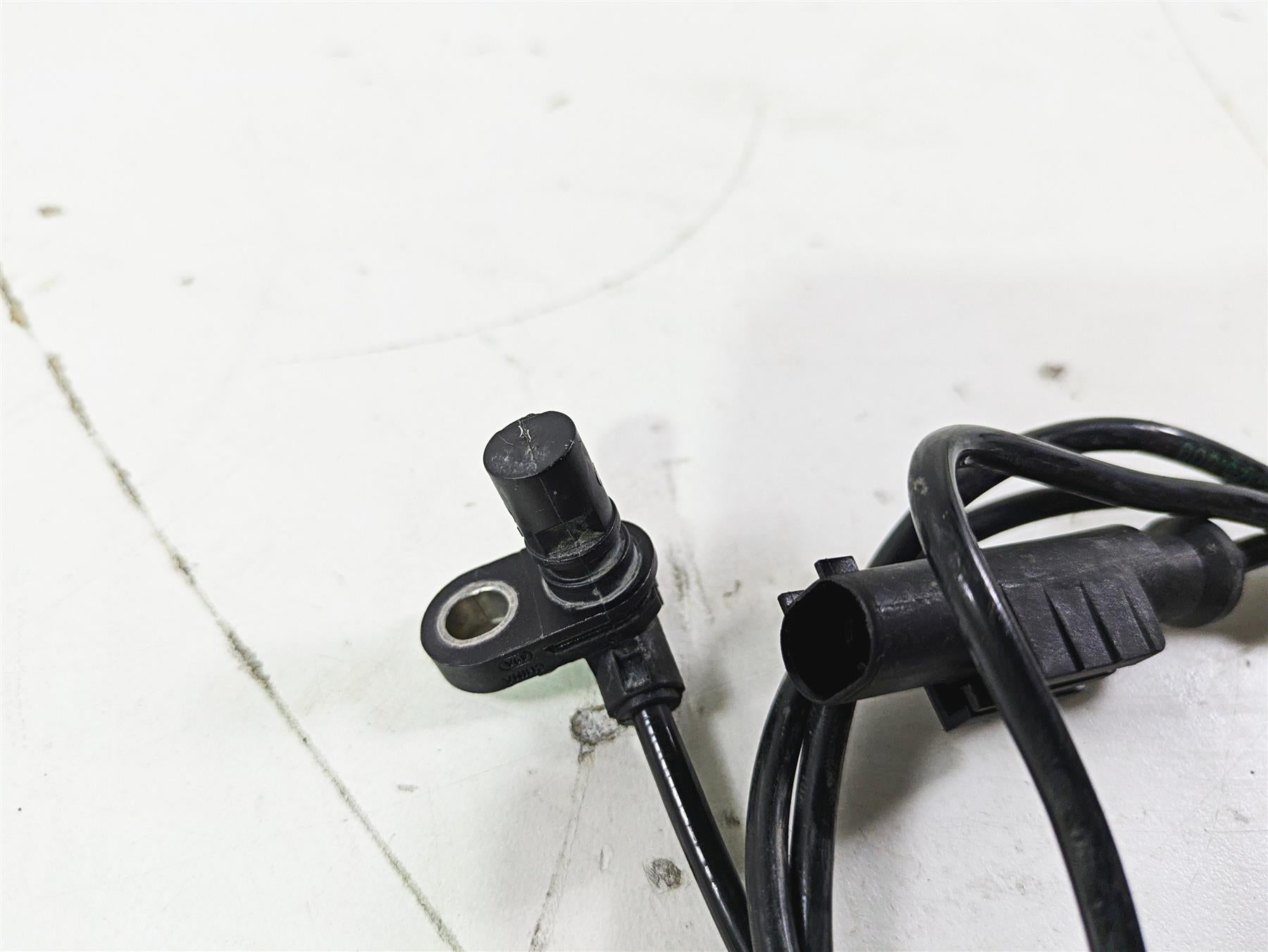 2022 KTM 1290 Super Adventure S Rear Abs Brake Wheel Speed Sensor 76042125000 {{ shop.shopifyCountryName }} - Mototech271