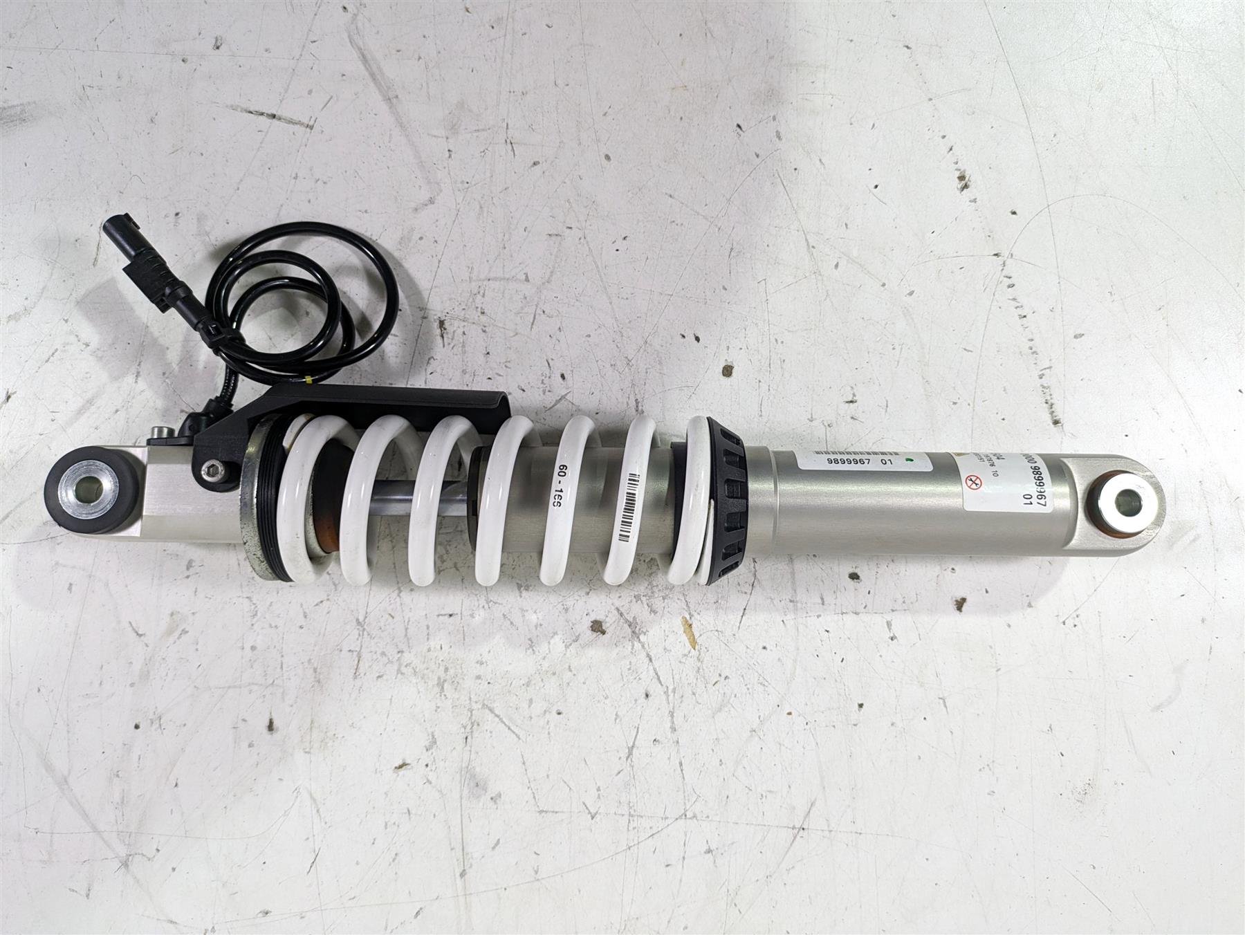 2022 BMW R1250 RT K052 Straight Front Shock Damper Suspension Esa 31489899967 {{ shop.shopifyCountryName }} - Mototech271