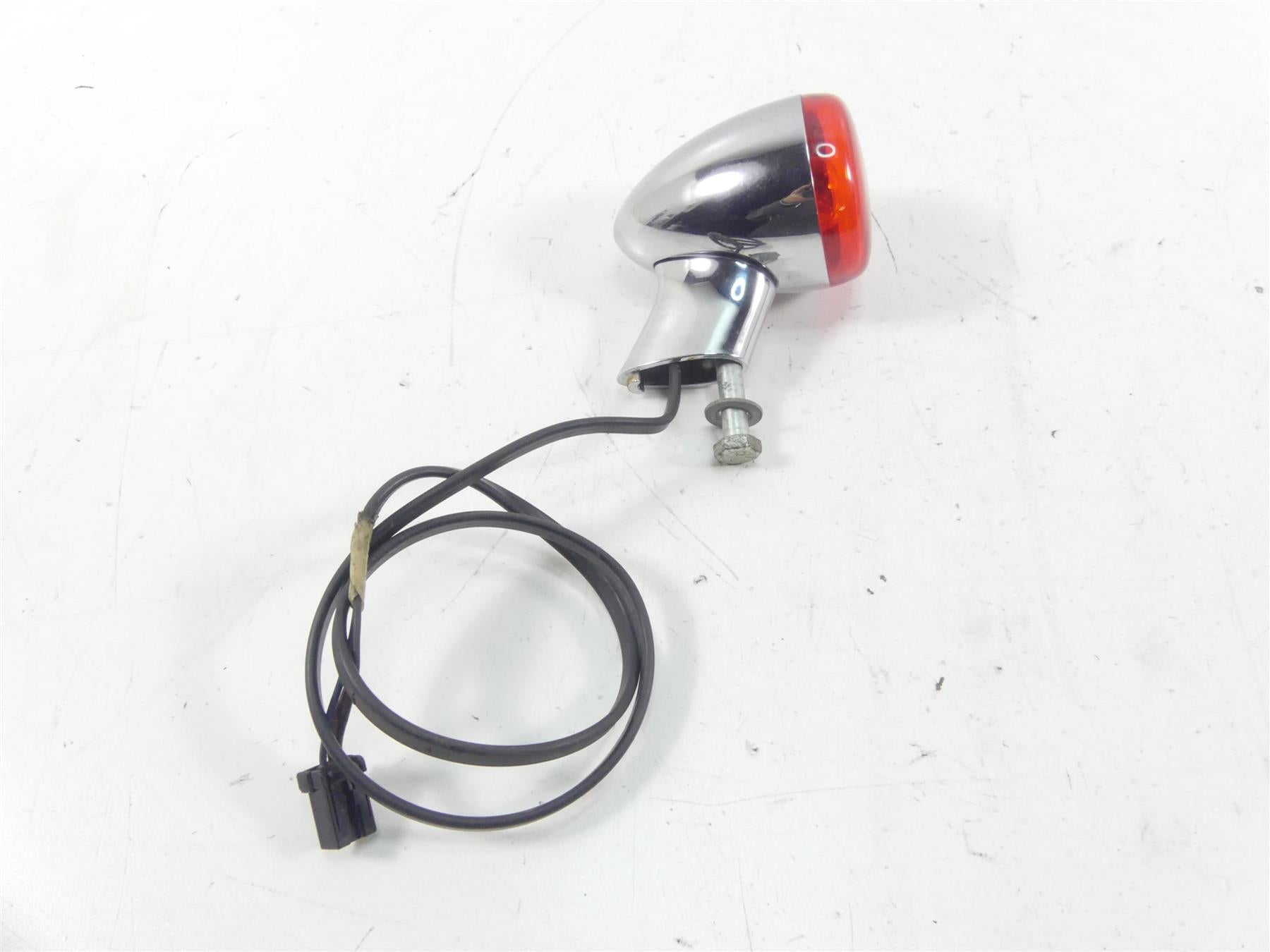 2010 Harley FXDWG Dyna Wide Glide Right Rear Turn Signal Blinker 68461-09 {{ shop.shopifyCountryName }} - Mototech271