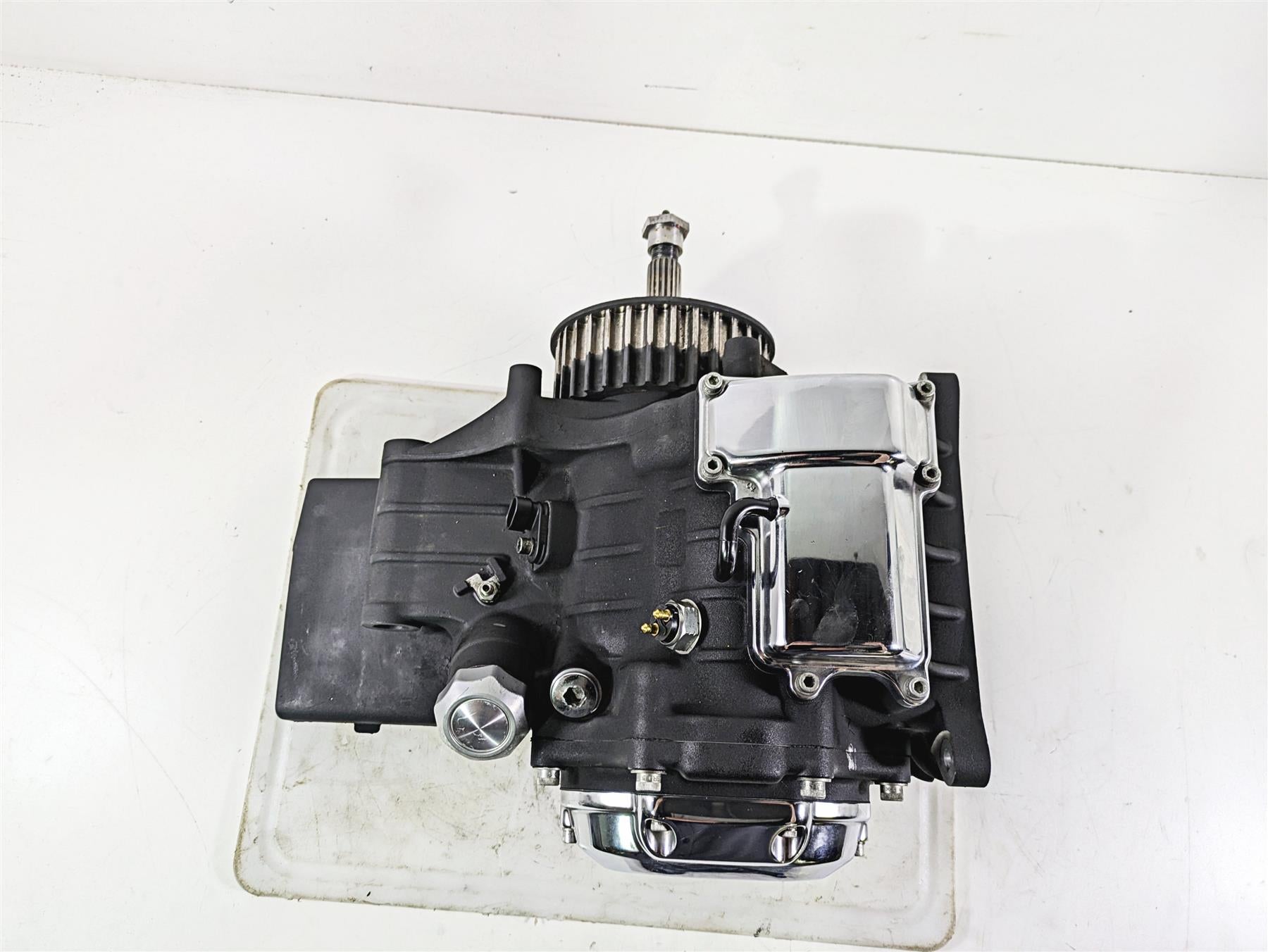 2010 Harley Touring FLHX Street Glide Transmission Gear Box 6 Speed 33166-10A {{ shop.shopifyCountryName }} - Mototech271