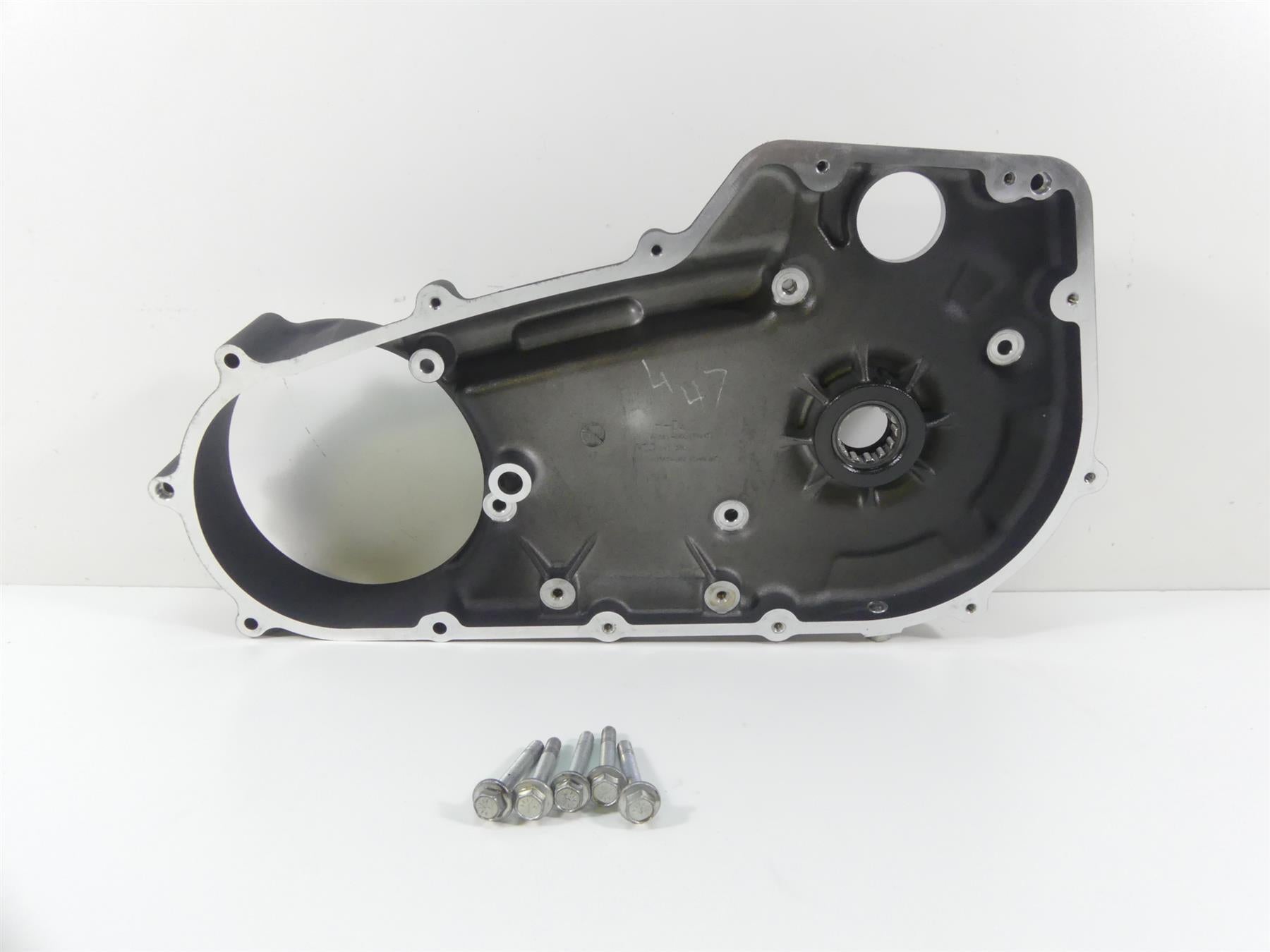 2017 Harley Dyna FXDB Street Bob Inner Primary Drive Cover Mid Ctrl 60661-06 {{ shop.shopifyCountryName }} - Mototech271