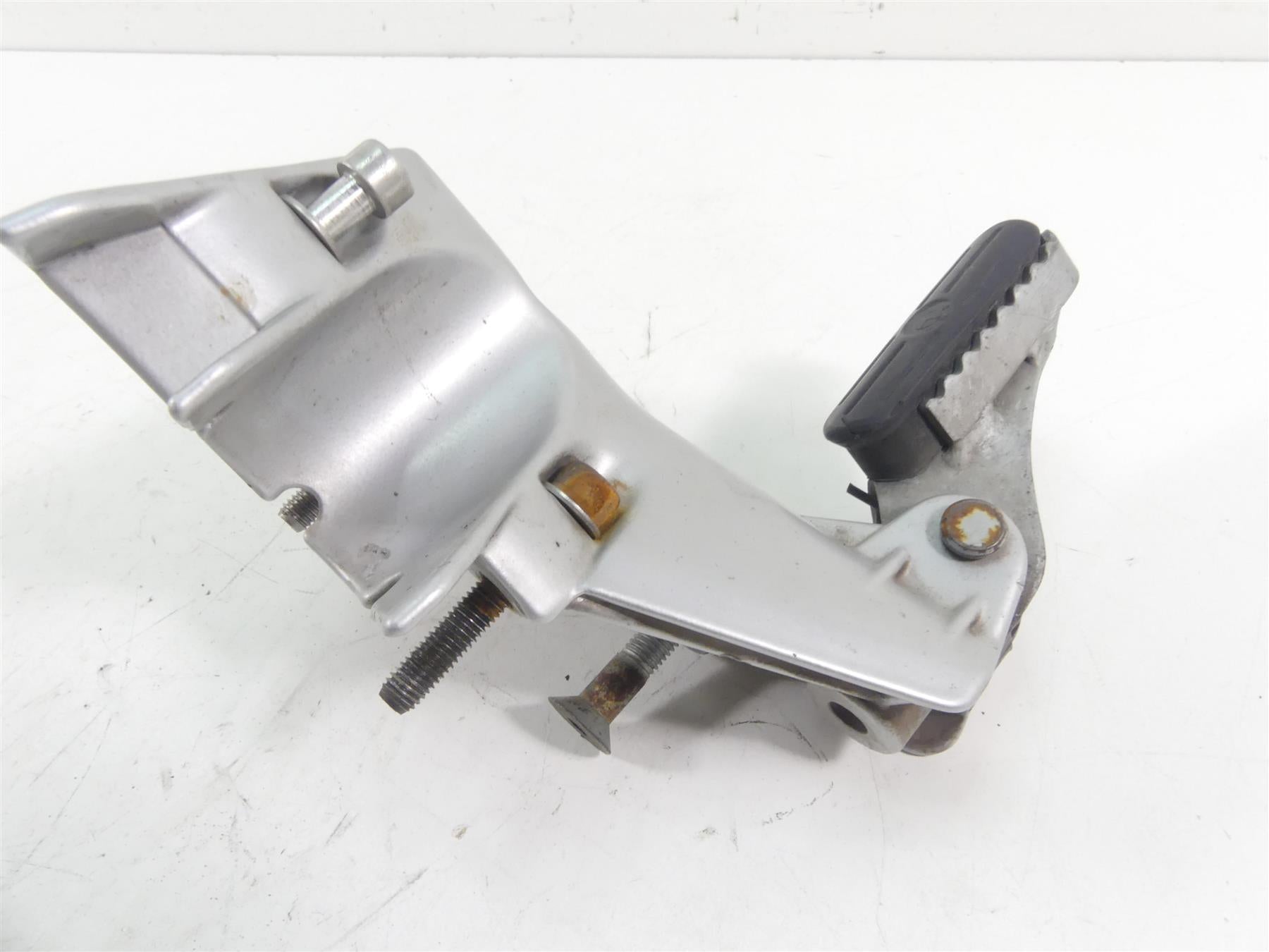 1999 BMW R1100 GS 259E Left Rider Footpeg Foot Peg & Shifter 46712314245 {{ shop.shopifyCountryName }} - Mototech271
