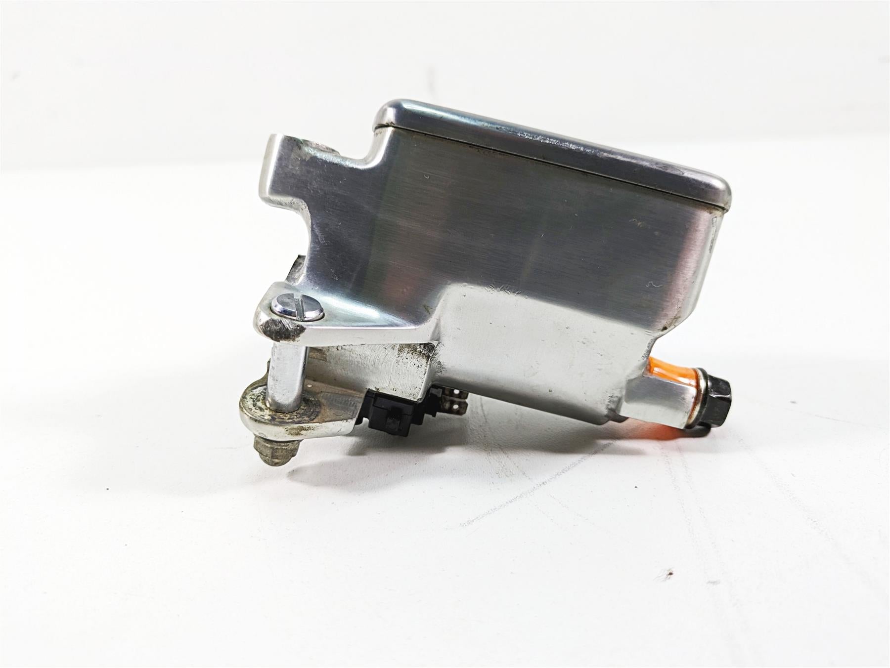 2006 Honda V-Twin VTX1300 R Front Brake Master Cylinder 45510-MEM-671 {{ shop.shopifyCountryName }} - Mototech271