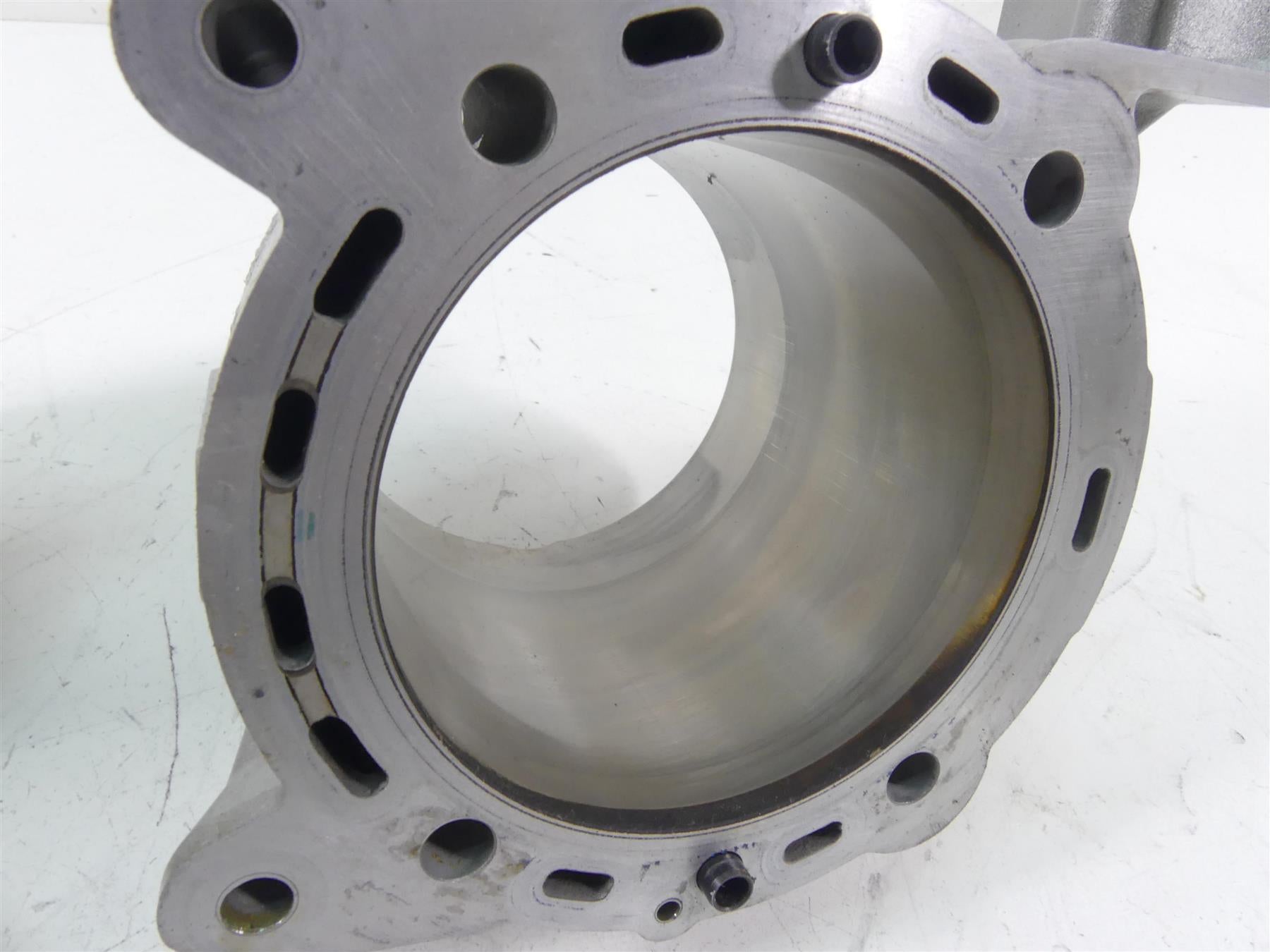 2020 Ducati Multistrada 1260 Enduro Cylinder Jug Piston Set 12022871BG 12022881B {{ shop.shopifyCountryName }} - Mototech271