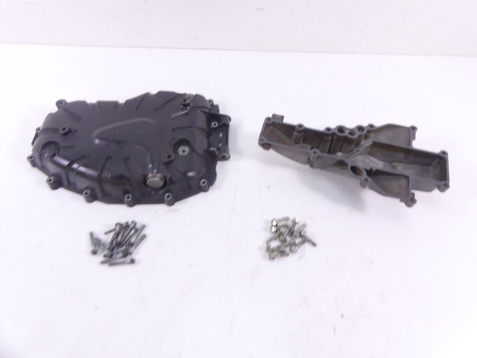2010 BMW F800GS K72 Lower Oil Pan + Magnesium Cover - Read 11137708307 {{ shop.shopifyCountryName }} - Mototech271