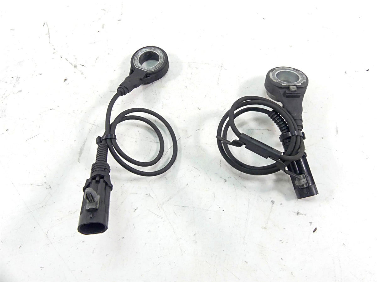 2010 Harley Touring FLHRC Road King Front Rear Abs Sensor Set 40614-08 40615-08 {{ shop.shopifyCountryName }} - Mototech271