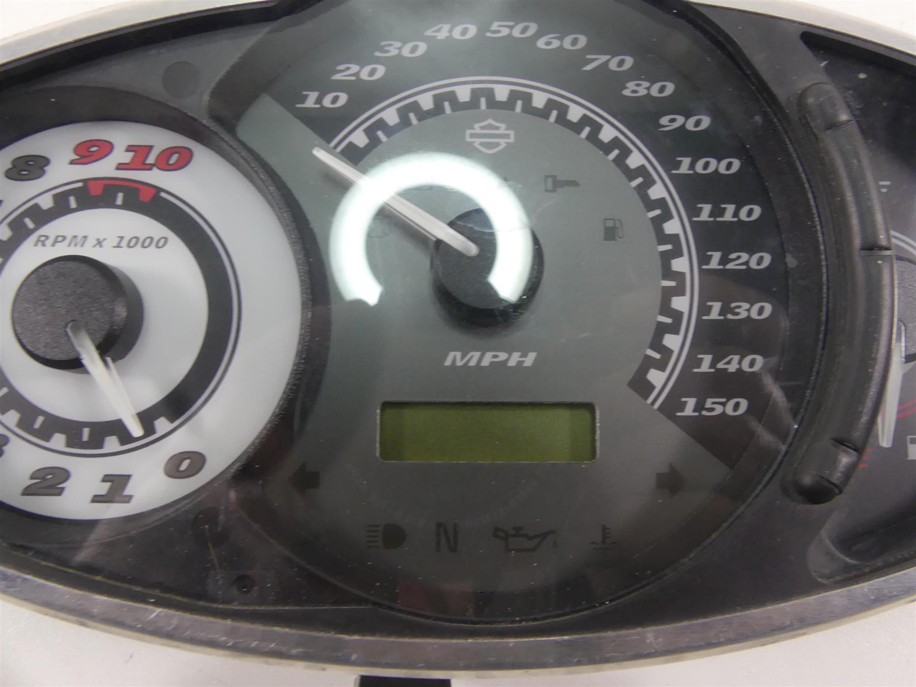 2011 Harley VRSCF Muscle Rod Speedometer Gauges Instrument - 7K 71962-09A {{ shop.shopifyCountryName }} - Mototech271