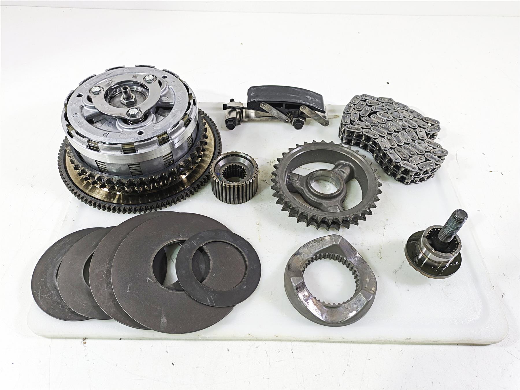 2021 Harley Softail FLSL Slim Complete Primary Drive Clutch Kit 37000263A {{ shop.shopifyCountryName }} - Mototech271