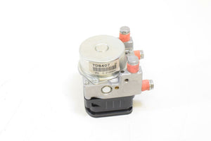 2014 Triumph 1050 Speed Triple ABS Nissin Abs Brake Module Pump T2024104 | Mototech271
