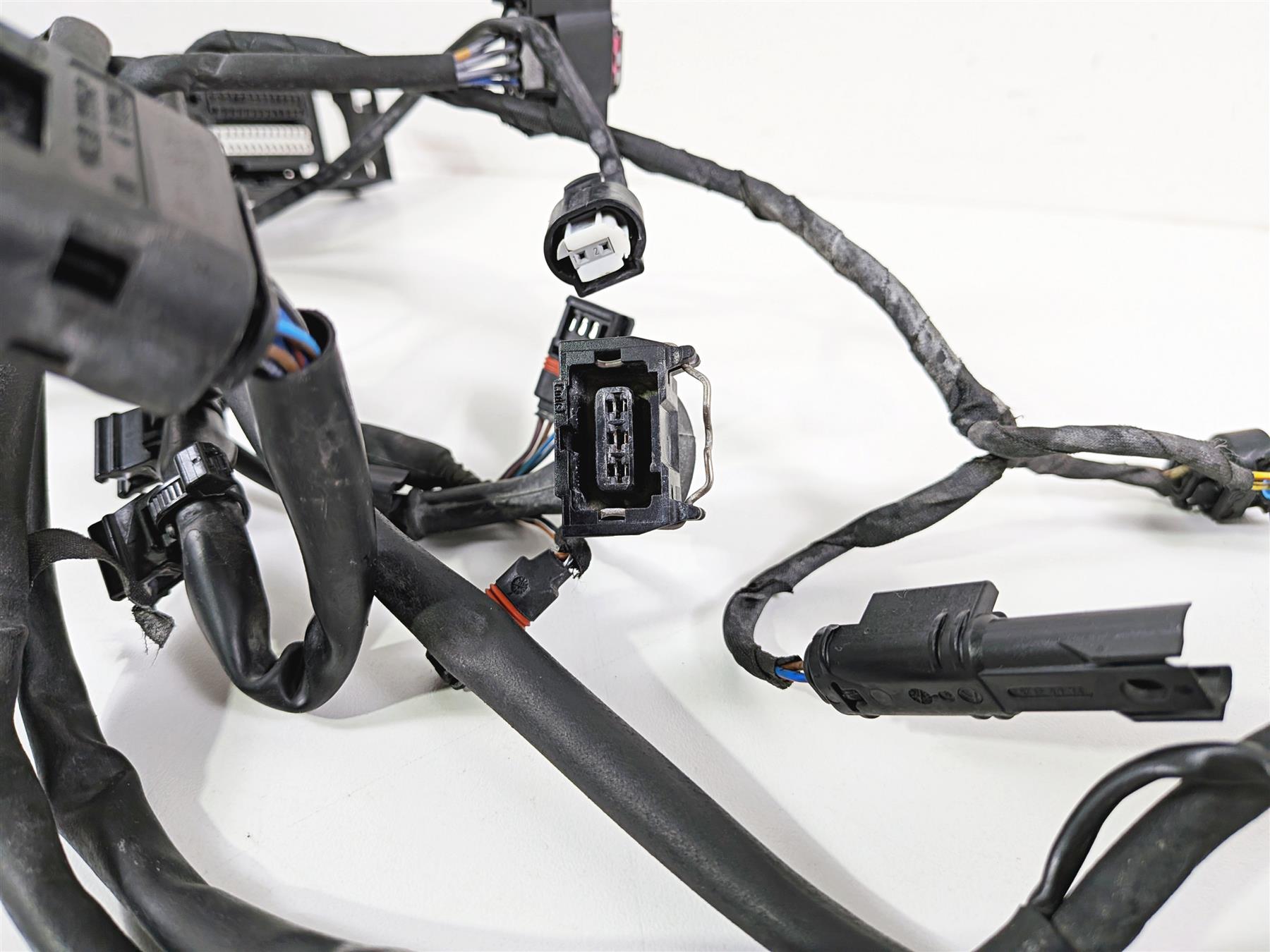 2014 BMW S1000RR K46 Main & Engine Wiring Harness Loom - No Cuts 61118553925 {{ shop.shopifyCountryName }} - Mototech271