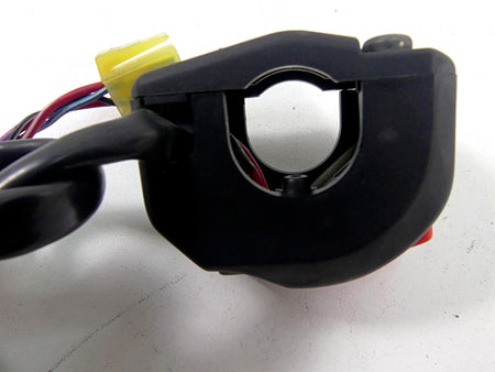 2012 Yamaha VMX17 VMAX 1700 Right Hand Start Kill Control Switch 2S3-83975-00-00 {{ shop.shopifyCountryName }} - Mototech271