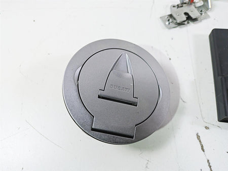 2015 Ducati Panigale 1299 S Cdi Ecu Ecm & Ignition Switch Key Lock Set 28642521B {{ shop.shopifyCountryName }} - Mototech271
