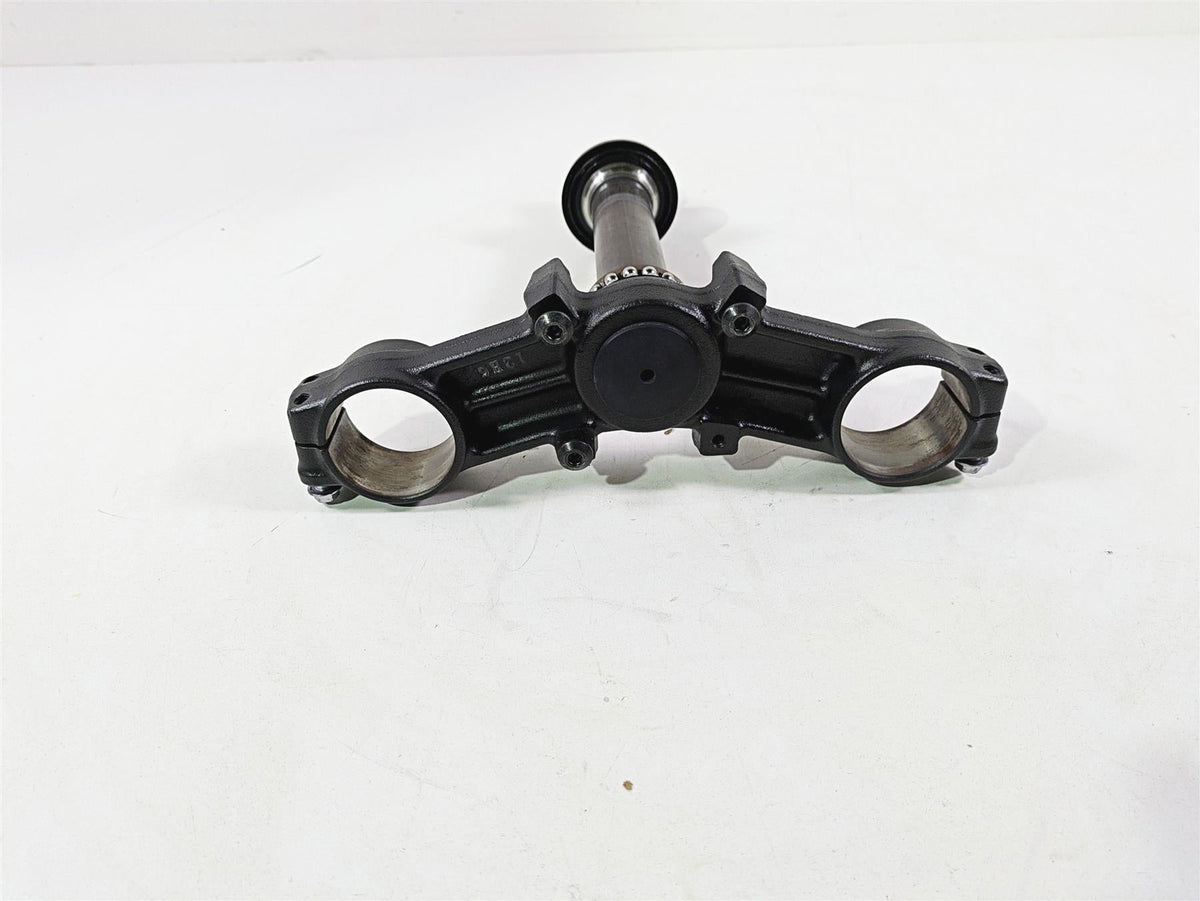 2021 Kawasaki Z900 ZR900 Lower Triple Tree Steering Clamp 44037-0167-18R {{ shop.shopifyCountryName }} - Mototech271