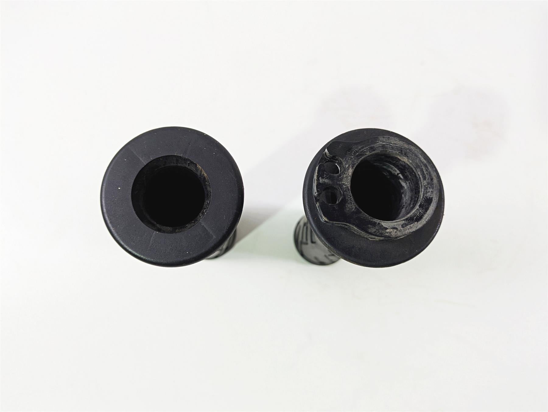 2023 Suzuki GSX1300 RR Hayabusa Left Right Handle Bar Grip Set 57110-21H02 {{ shop.shopifyCountryName }} - Mototech271