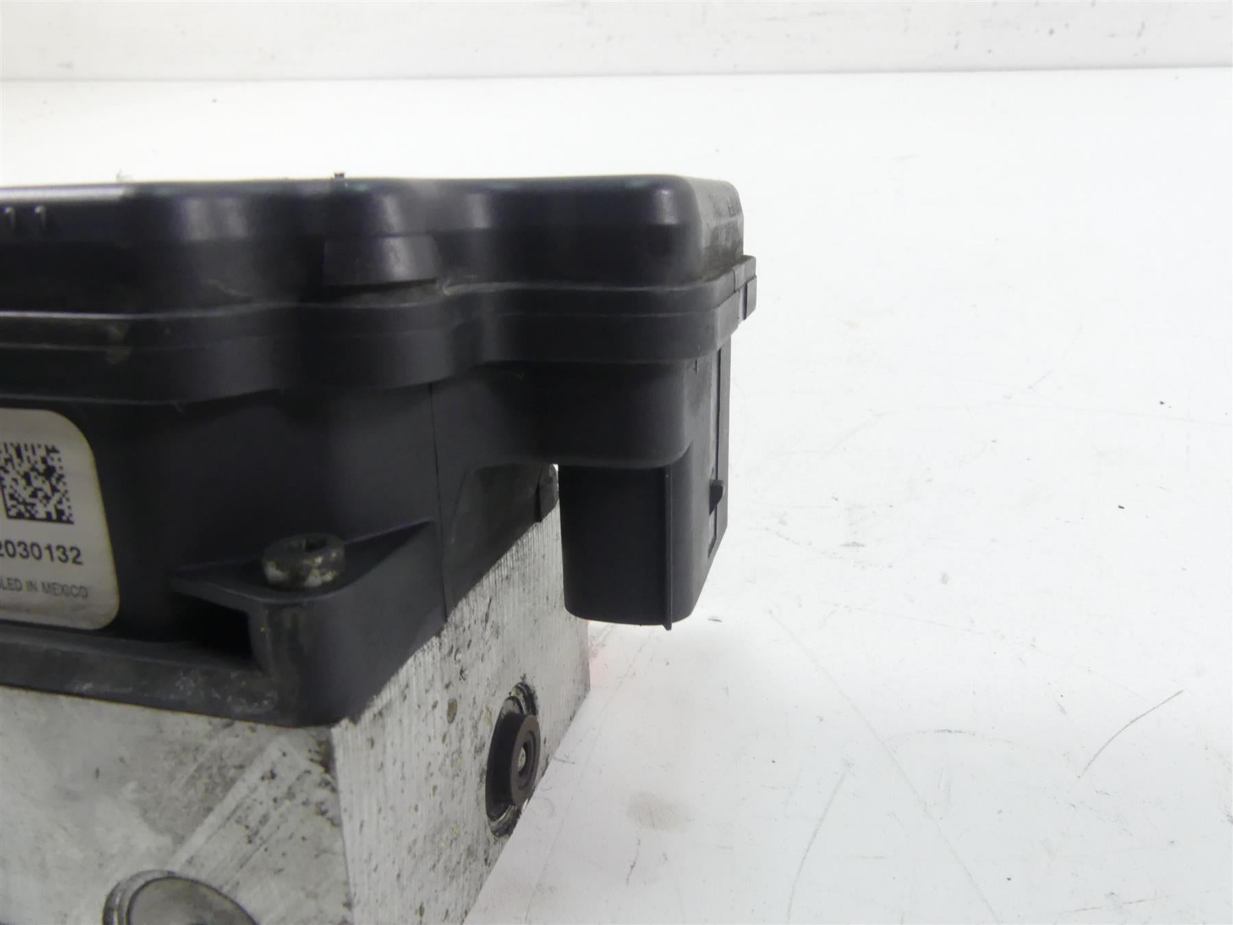 2011 Harley Touring FLTRU Road Glide Abs Brake Pump Unit Module 40601-08A {{ shop.shopifyCountryName }} - Mototech271