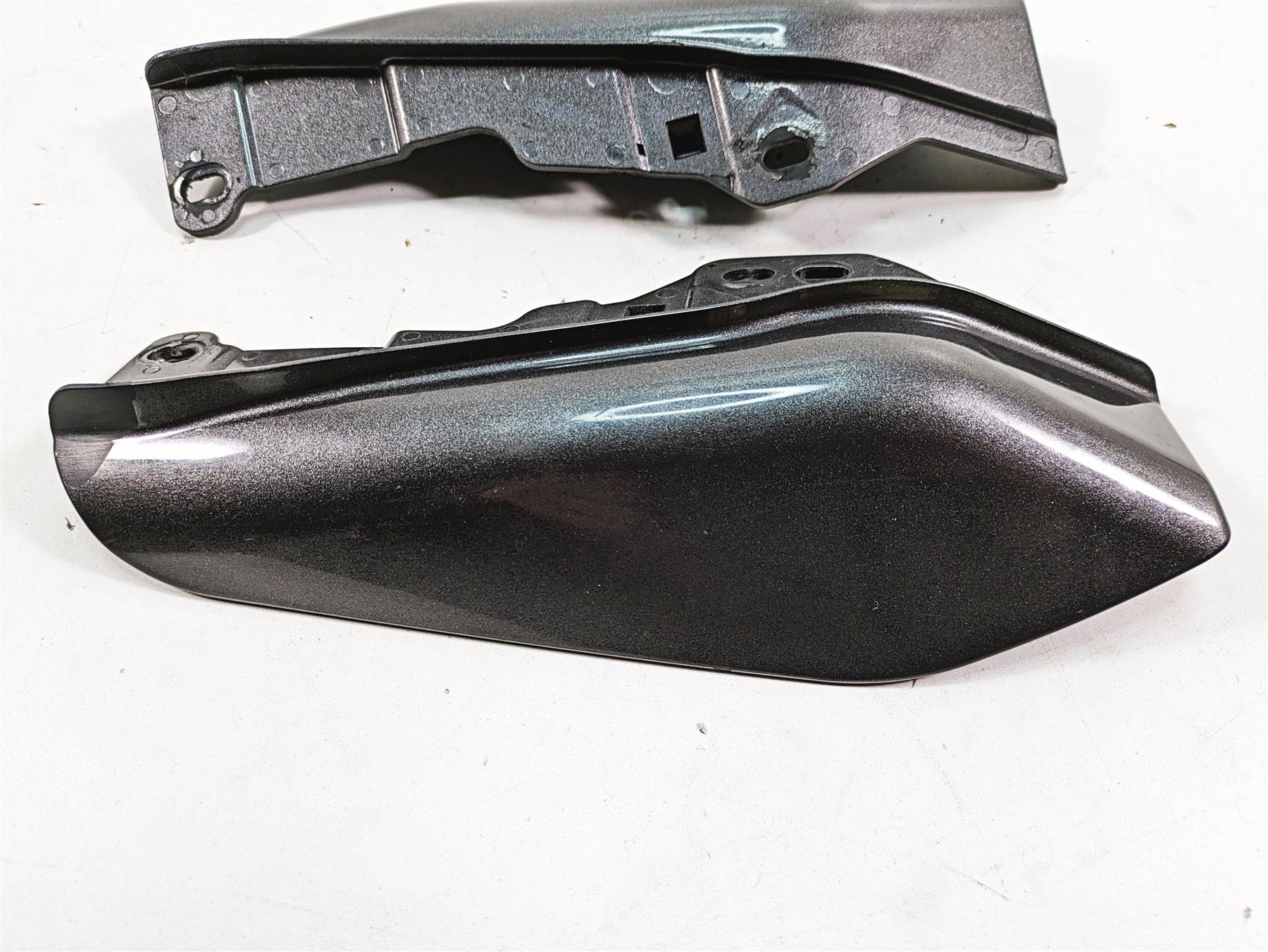 2018 Harley Touring FLHXSE CVO Street Glide Wind Deflectors Set EGW 58167-09 {{ shop.shopifyCountryName }} - Mototech271