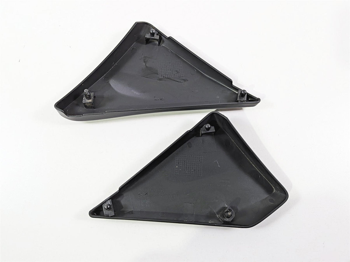 2023 BMW R1250RT RTP K52 Black Side Infill Trim Cover Fairing Set 46638534861 {{ shop.shopifyCountryName }} - Mototech271