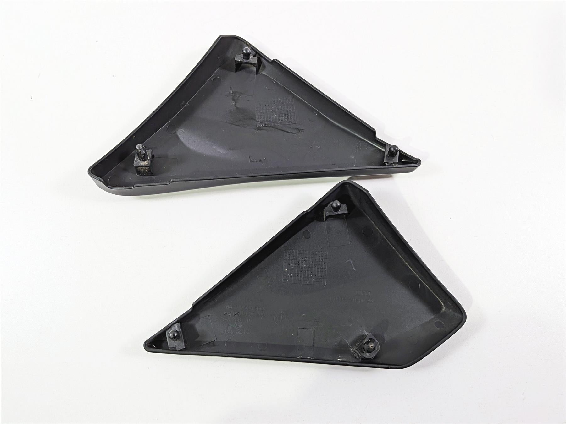 2023 BMW R1250RT RTP K52 Black Side Infill Trim Cover Fairing Set 46638534861 {{ shop.shopifyCountryName }} - Mototech271