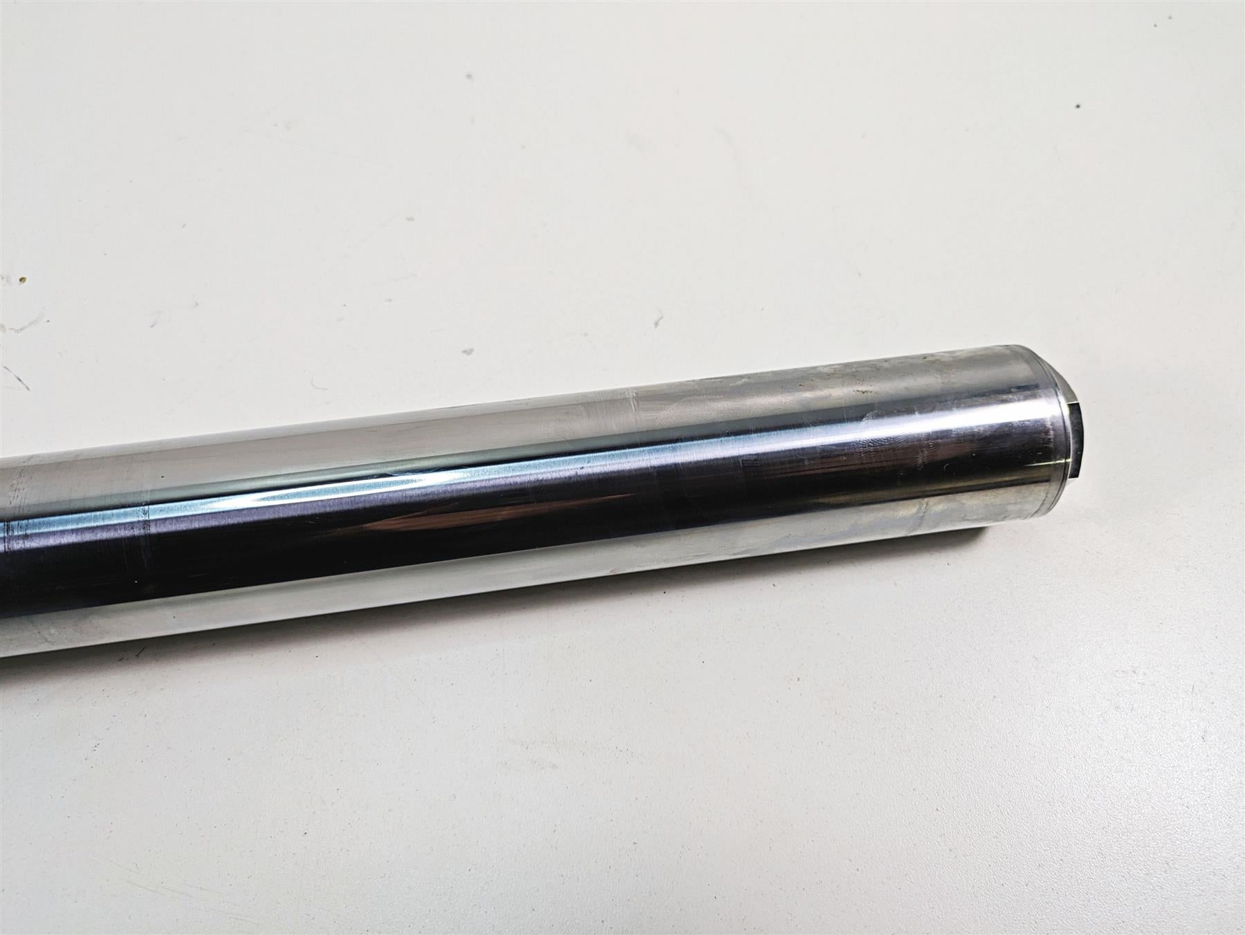 2009 Harley FXDF Dyna Fat Bob Straight Right Showa Front Fork Leg 49mm 48623-08A {{ shop.shopifyCountryName }} - Mototech271