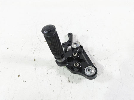 2018 Suzuki GSX1300 R Hayabusa Right Front Racing Footpeg Foot Rest {{ shop.shopifyCountryName }} - Mototech271