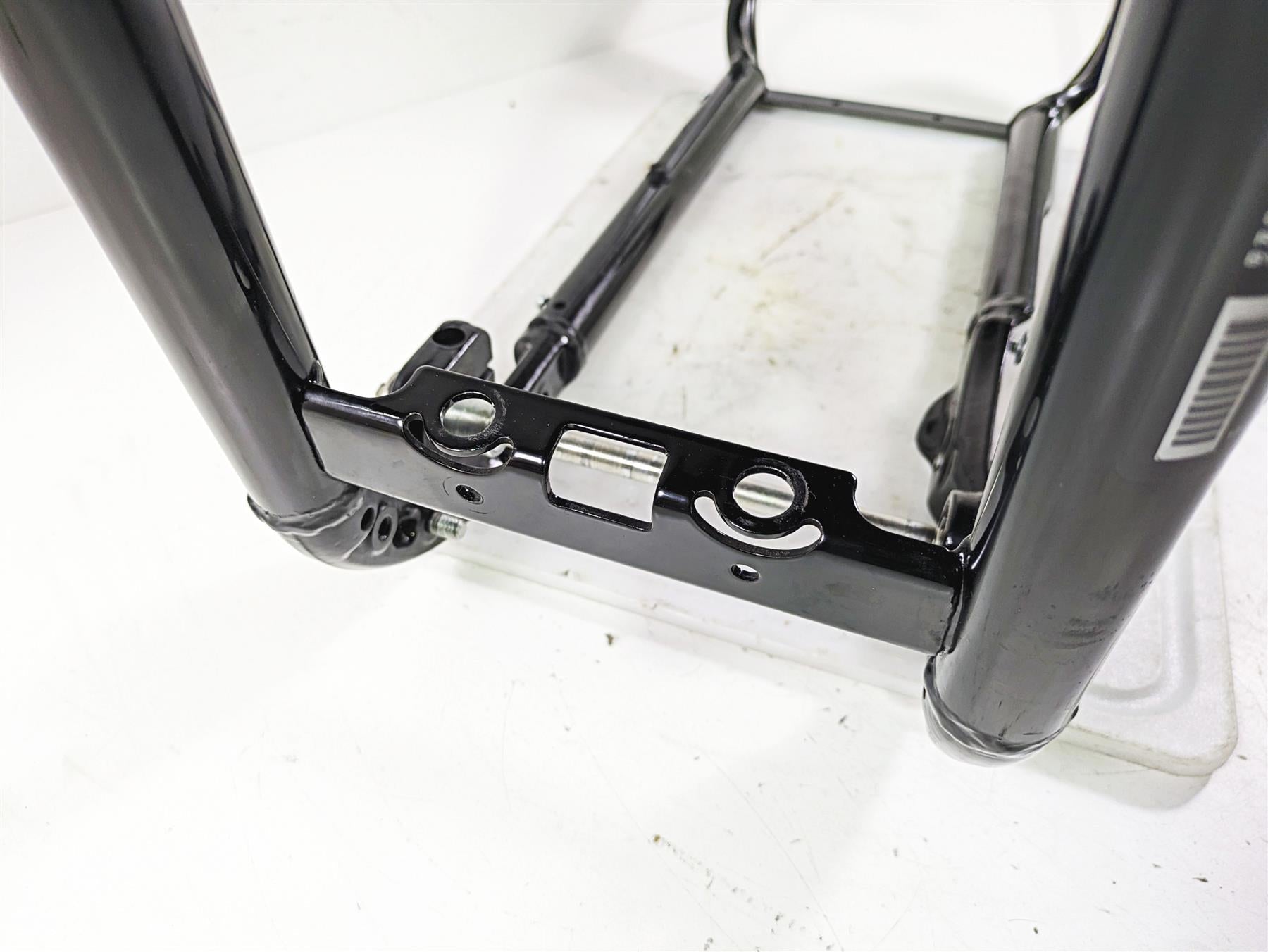 2019 Harley FLHCS Softail Heritage Main Frame Chassis M8 30Dgr - Read With Clean Alabama Title 47000126 {{ shop.shopifyCountryName }} - Mototech271