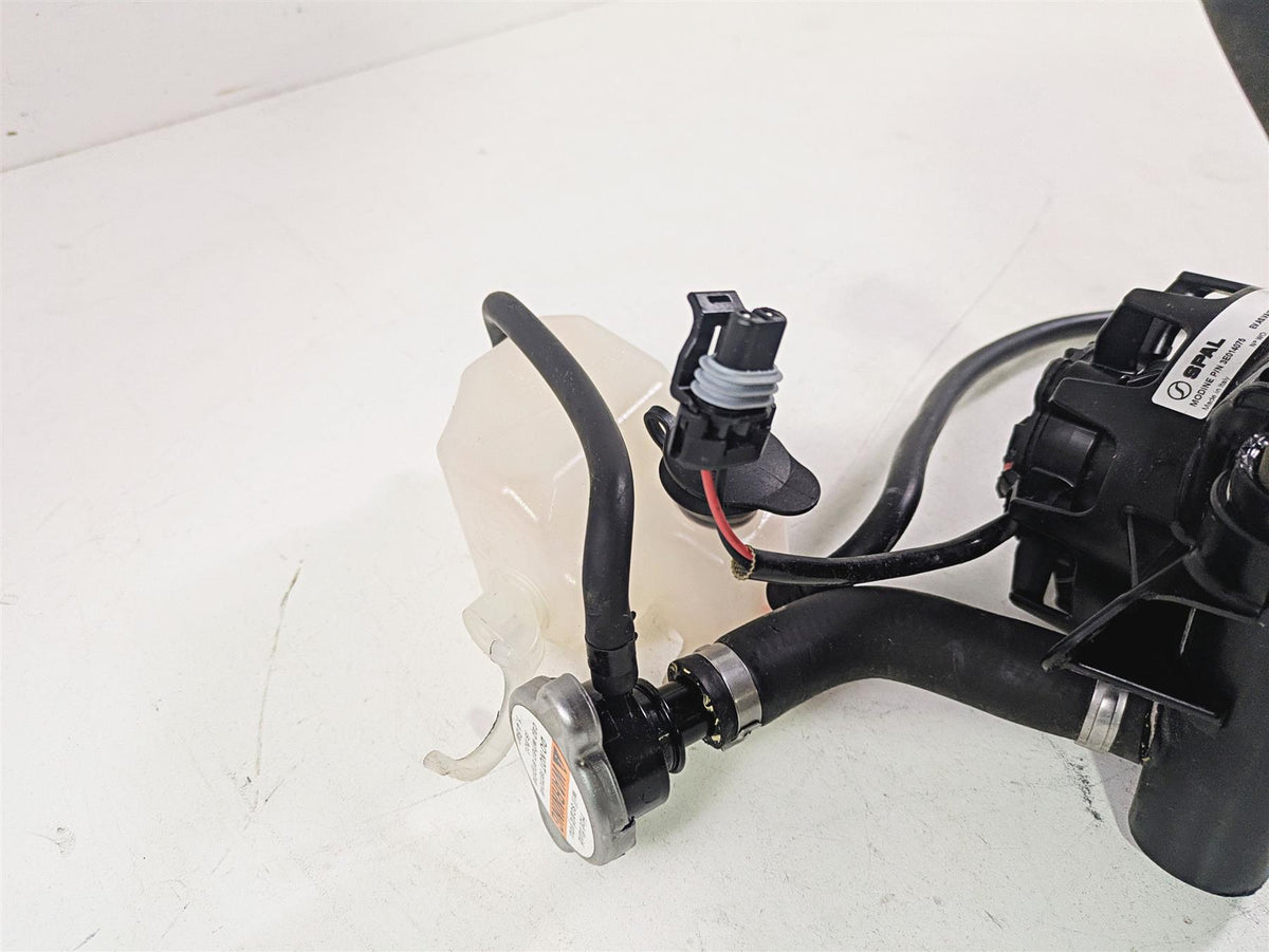 2015 Harley Touring FLHTKL Electra Glide Right Radiator Fan Reservoir 26800003F {{ shop.shopifyCountryName }} - Mototech271