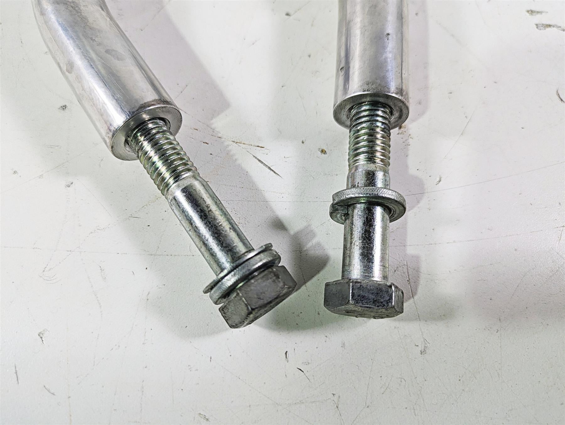 2003 Harley Dyna FXDL Low Rider 100TH 4" Pullback Handle Bar Riser Set 56122-77 {{ shop.shopifyCountryName }} - Mototech271