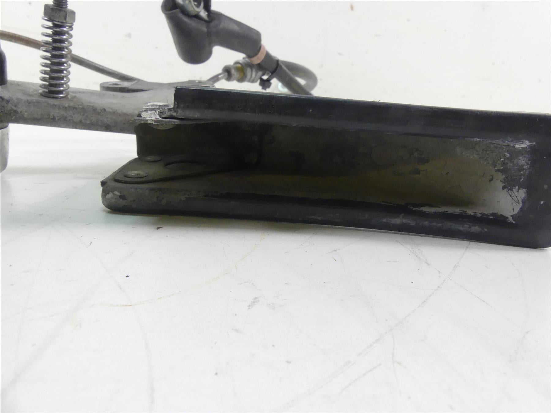 1977 Honda CB750 A Four Hondamatic Front Brake Caliper 45100-393-771 {{ shop.shopifyCountryName }} - Mototech271