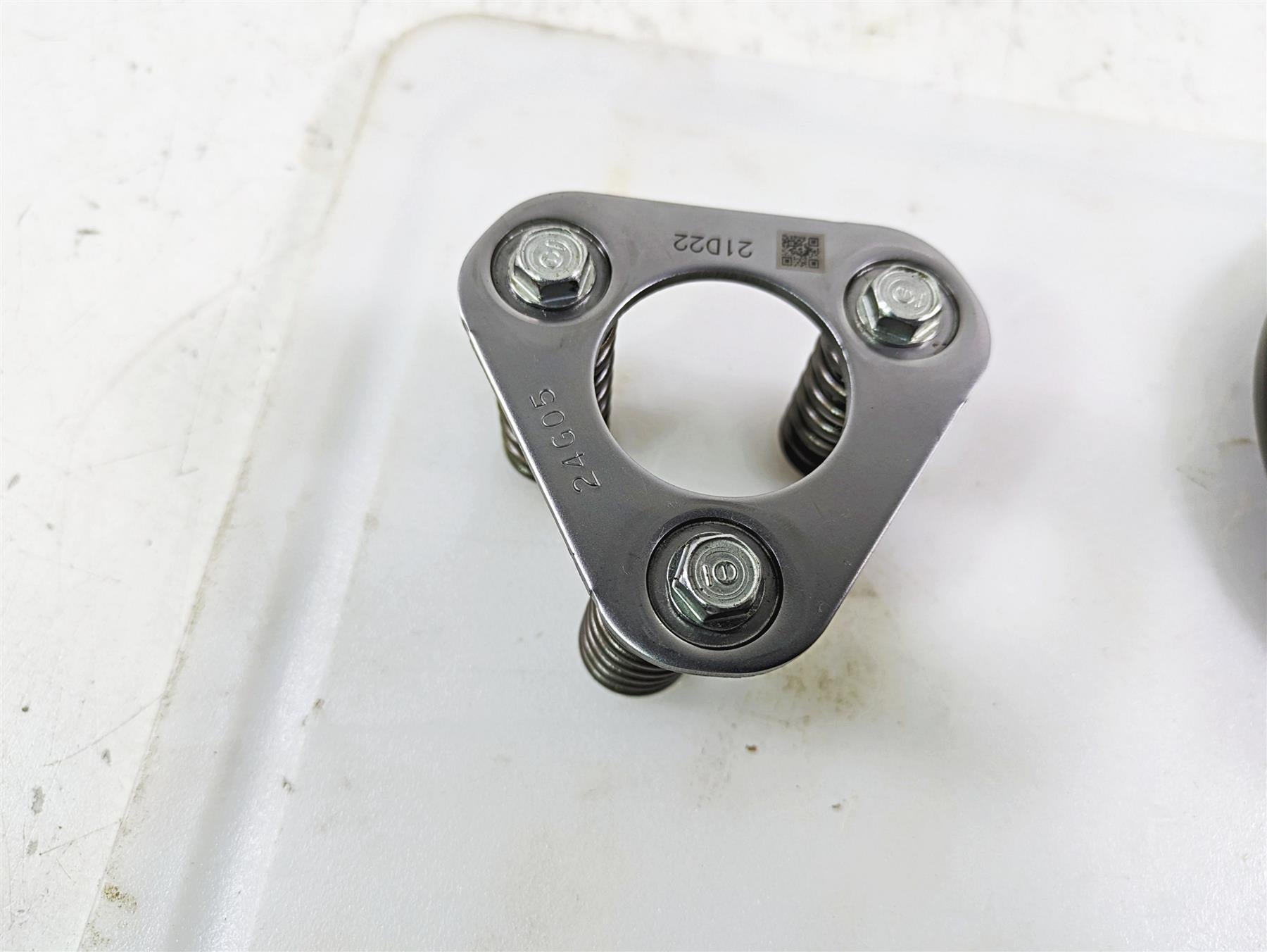 2022 BMW R1250 RT K052 Clutch Basket & Friction Disc Set 21218529450 {{ shop.shopifyCountryName }} - Mototech271
