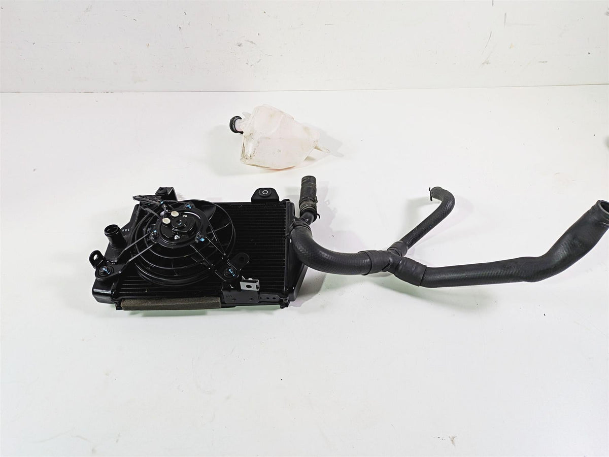 2024 Triumph Tiger 900 GT Left Radiator Fan Reservoir Hoses - Read T2104610 {{ shop.shopifyCountryName }} - Mototech271