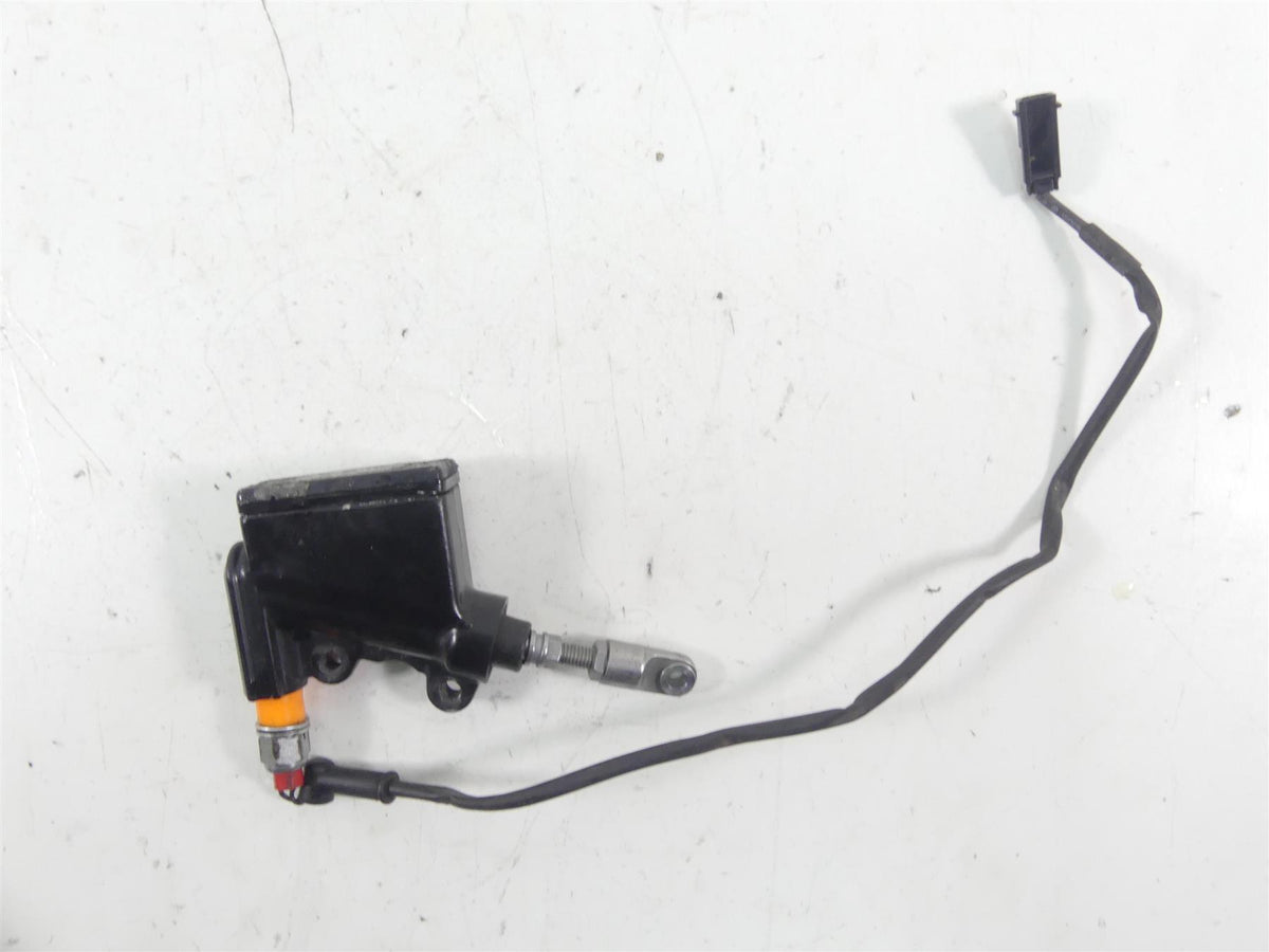 2016 Indian Scout Sixty Rear Brake Master Cylinder 1911996 1913925 {{ shop.shopifyCountryName }} - Mototech271